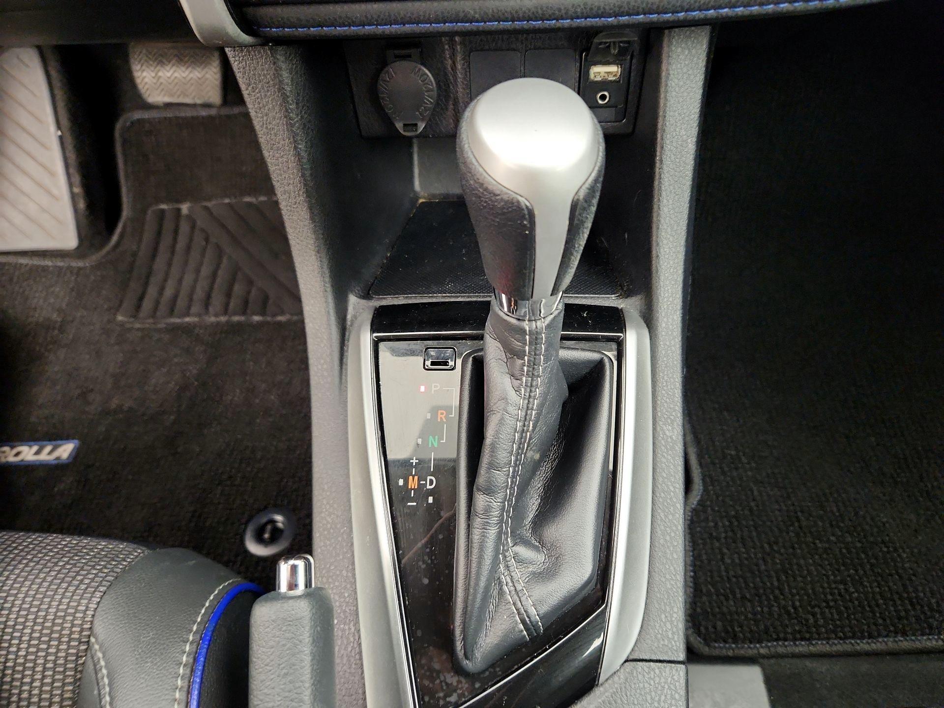 Thumbnail: 2019 Toyota Corolla - 17