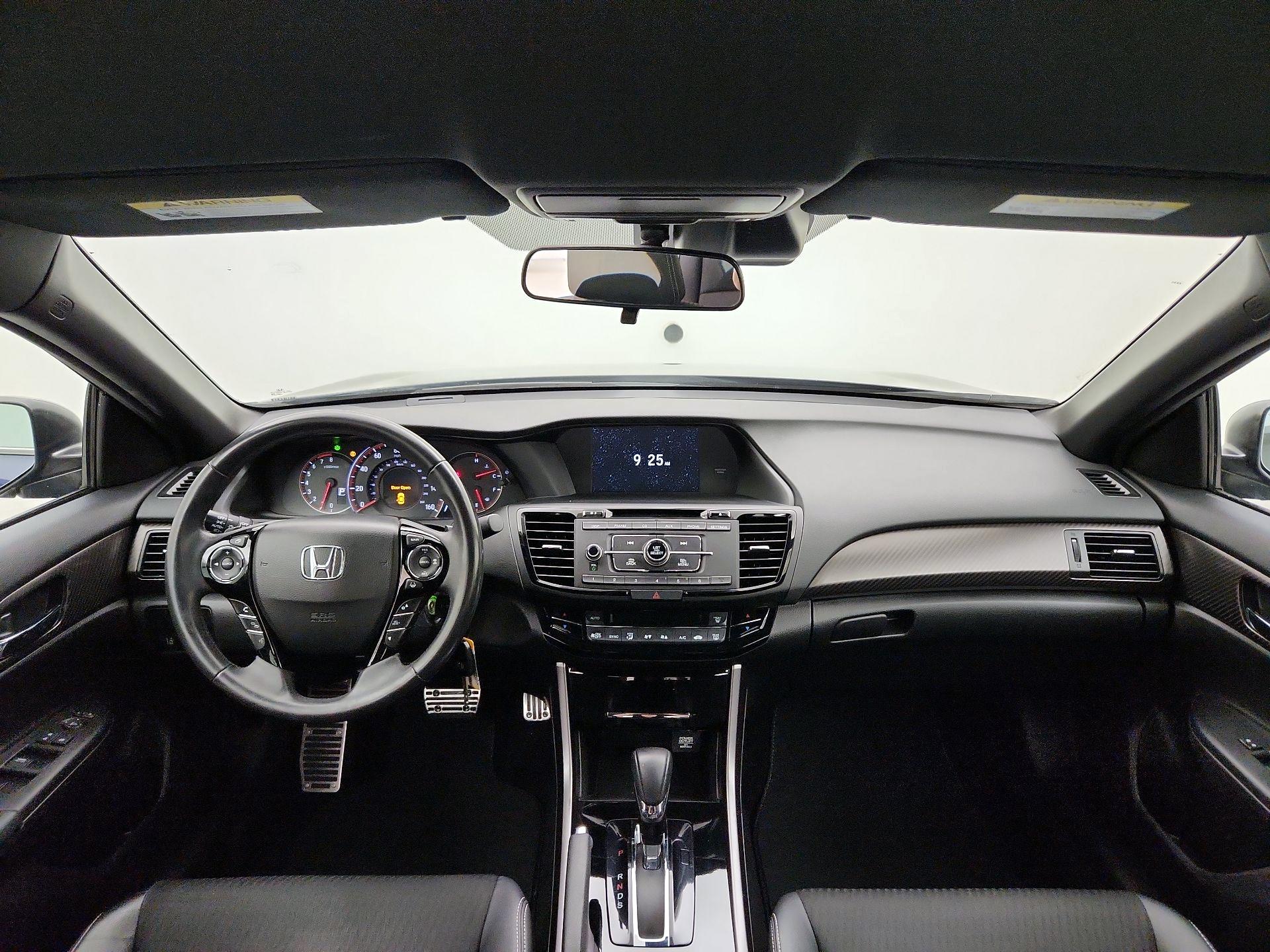 Thumbnail: 2017 Honda Accord - 9