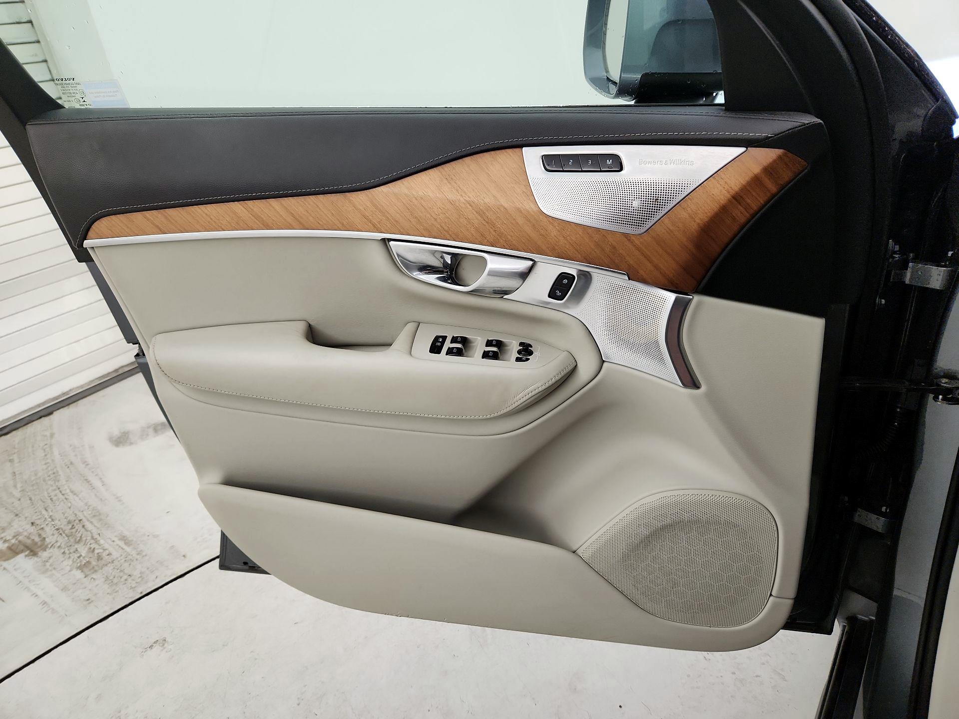 Thumbnail: 2018 Volvo XC90 - 12