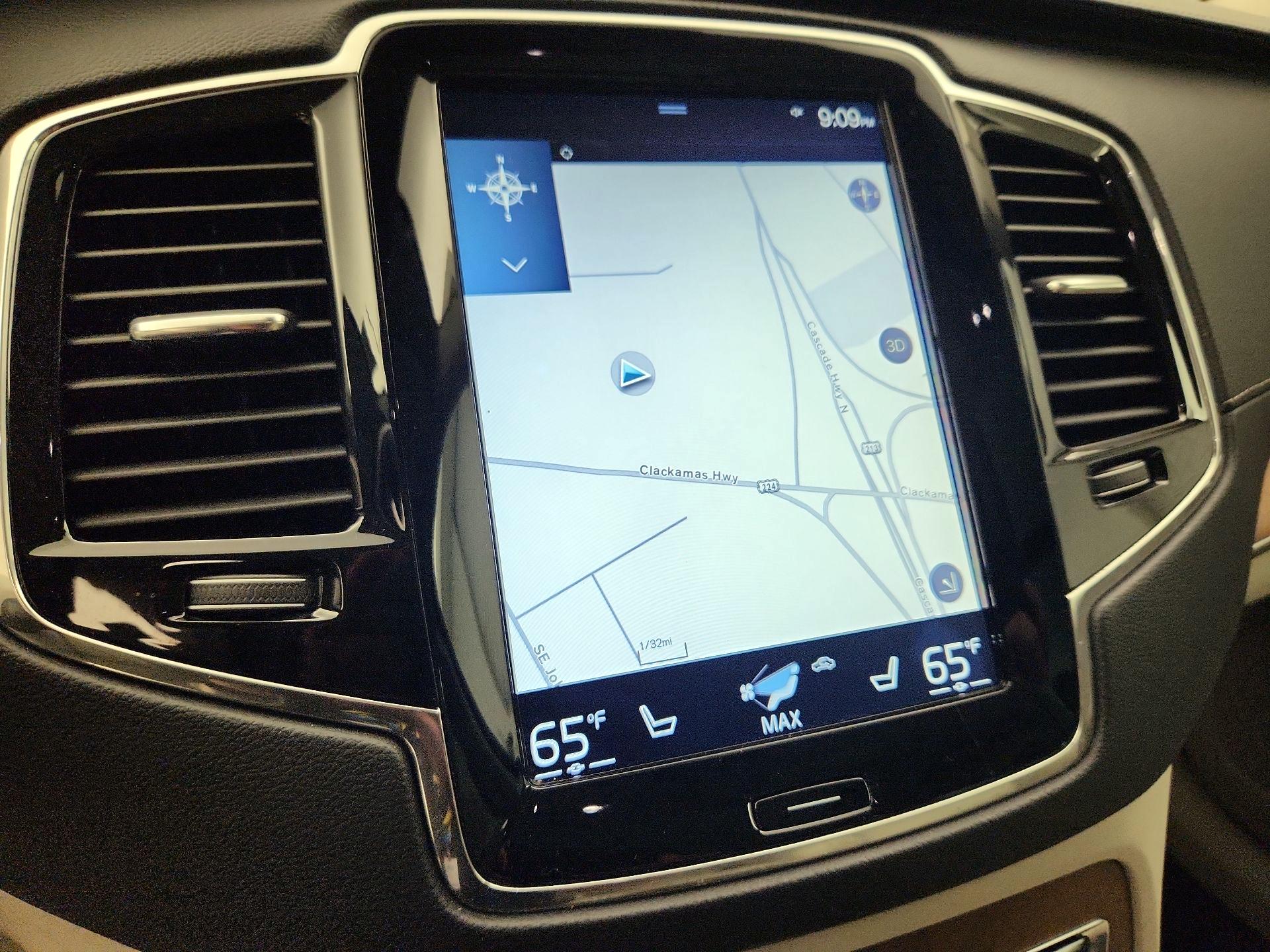 Thumbnail: 2018 Volvo XC90 - 14