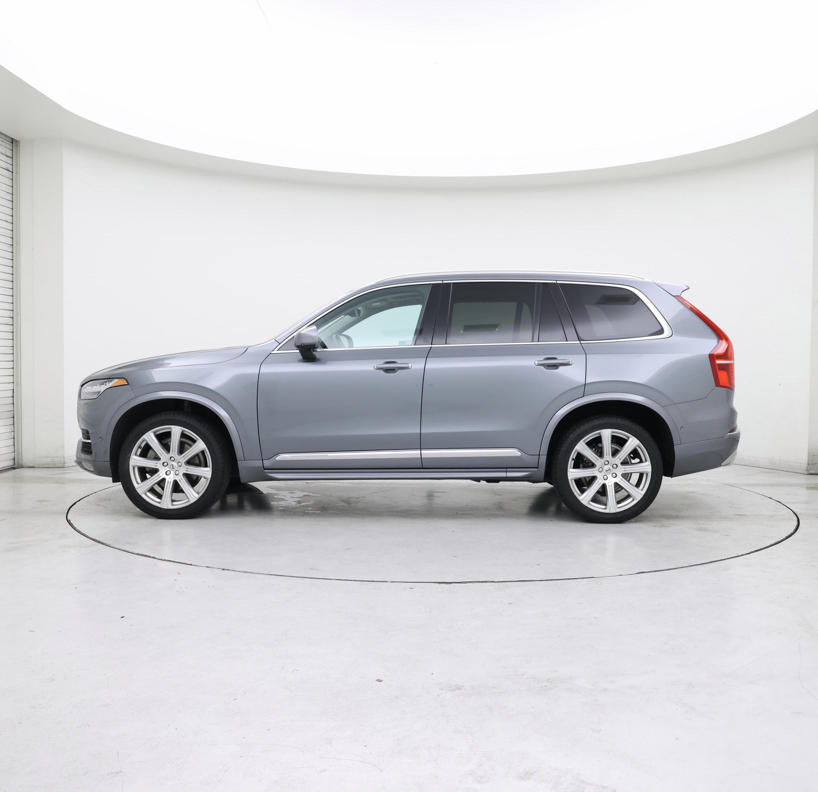Thumbnail: 2018 Volvo XC90 - 3
