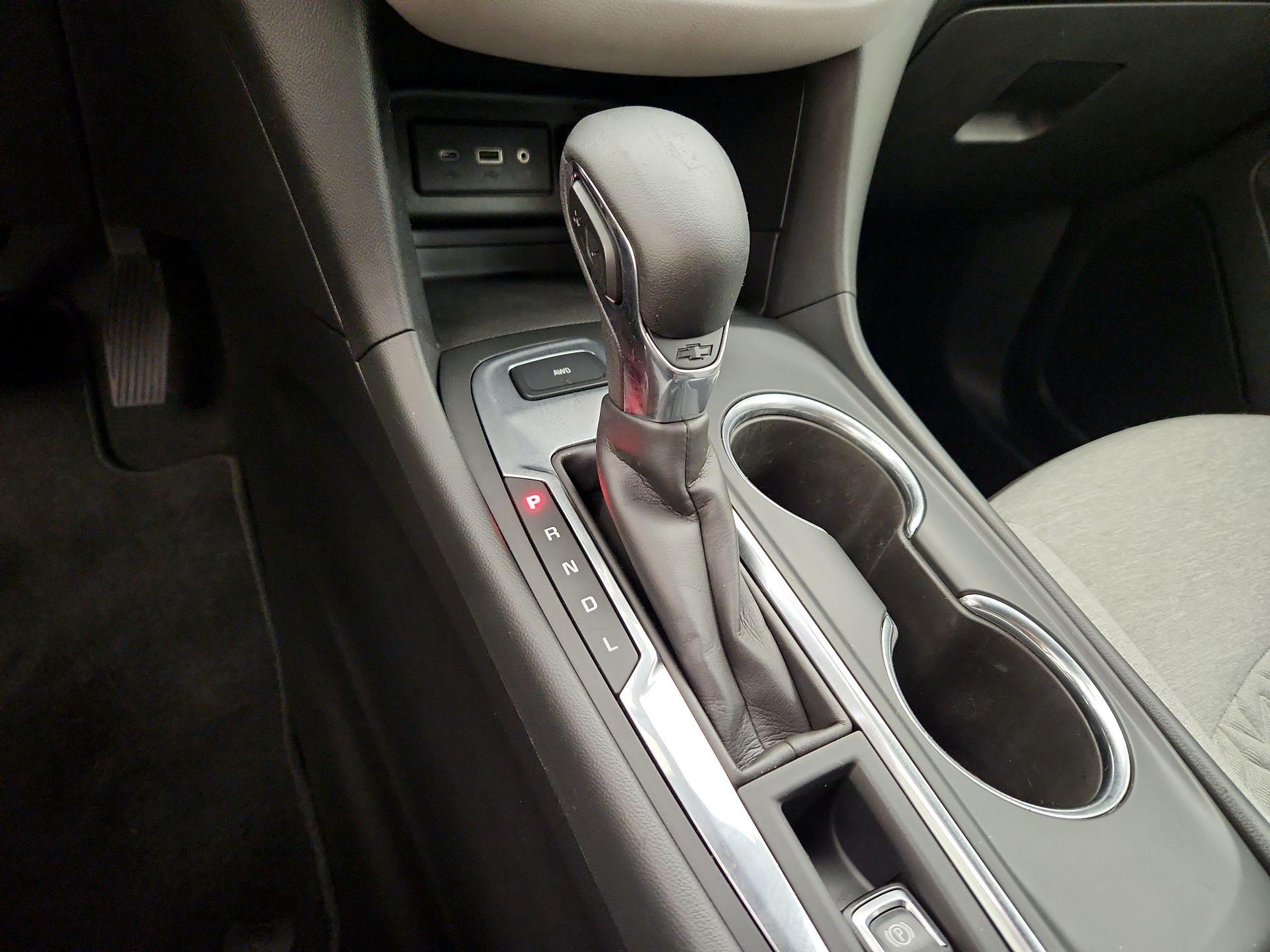 Thumbnail: 2023 Chevrolet Equinox - 17