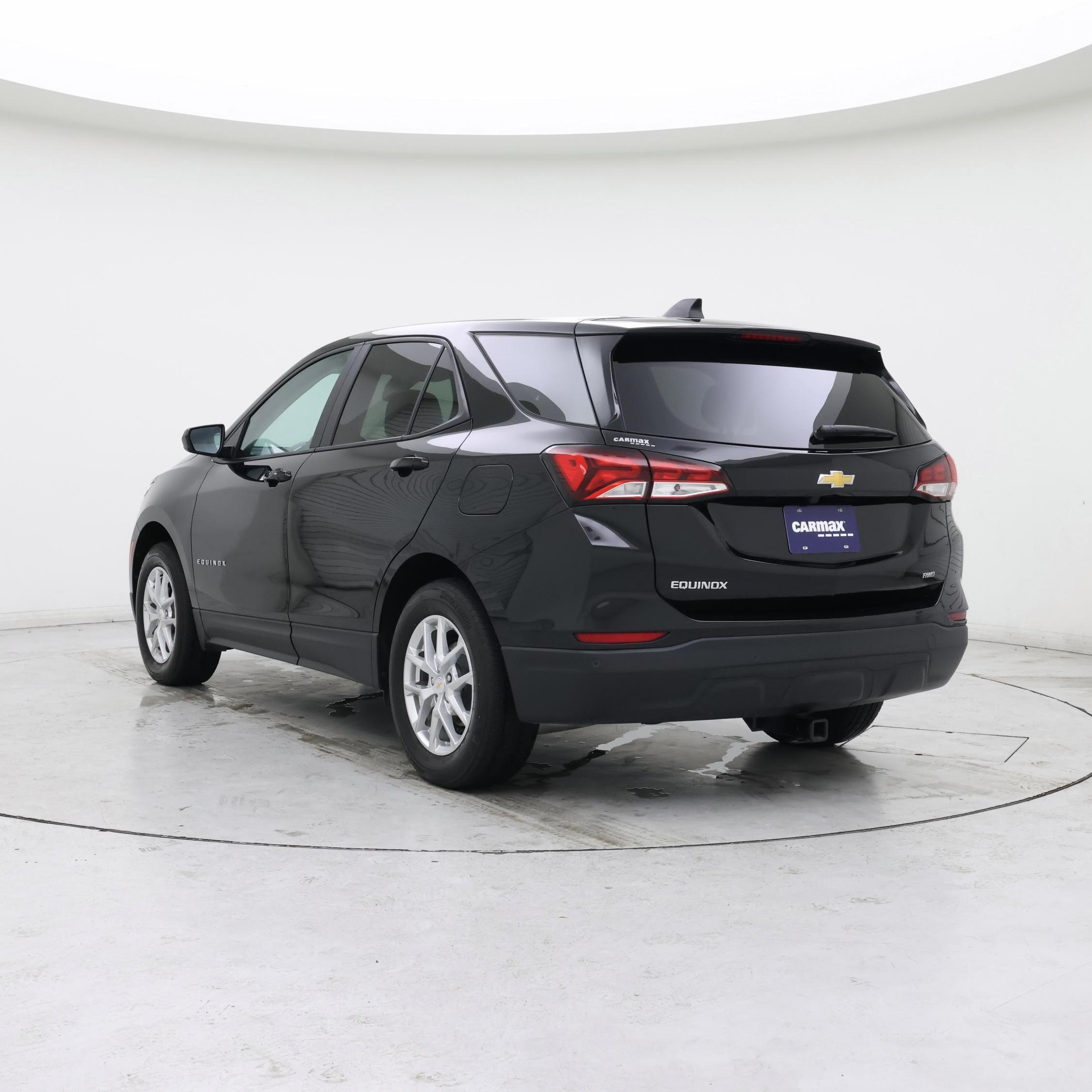 Thumbnail: 2023 Chevrolet Equinox - 2