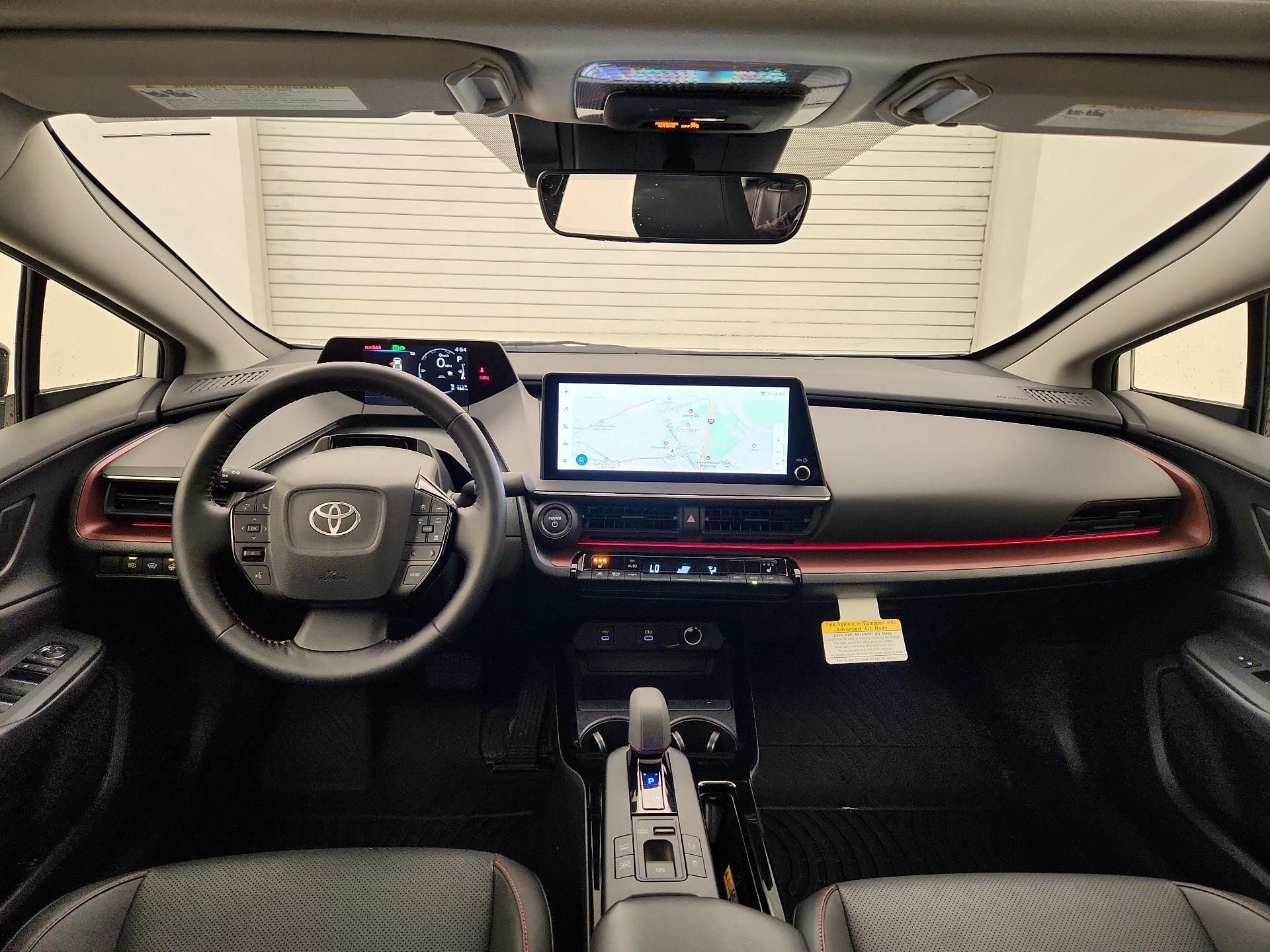 Thumbnail: 2024 Toyota Prius Prime - 9