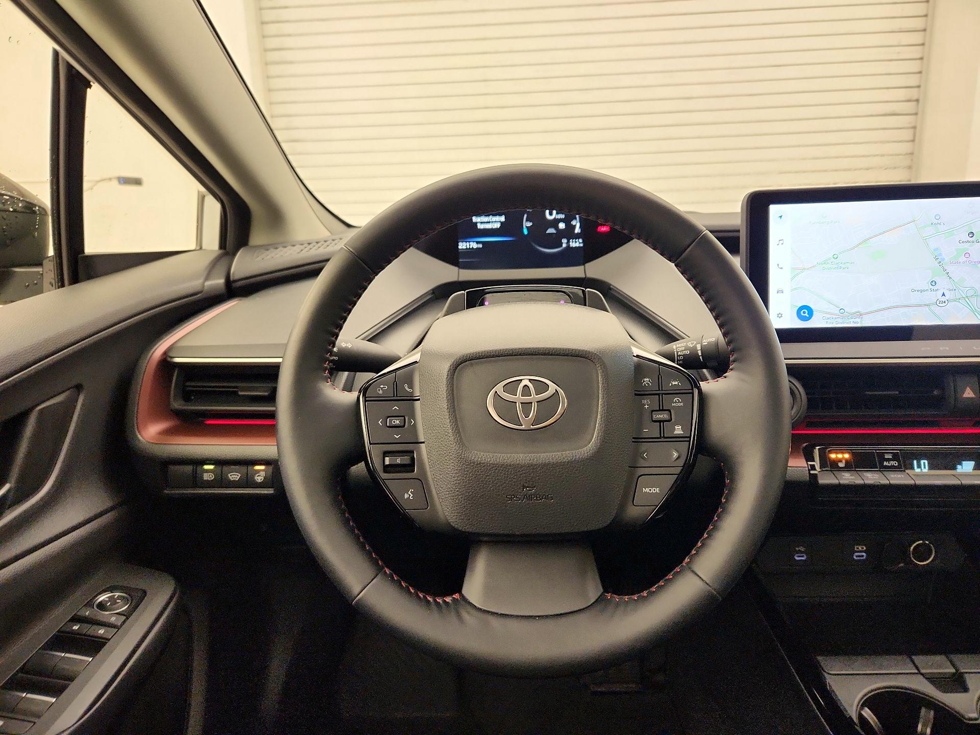 Thumbnail: 2024 Toyota Prius Prime - 10