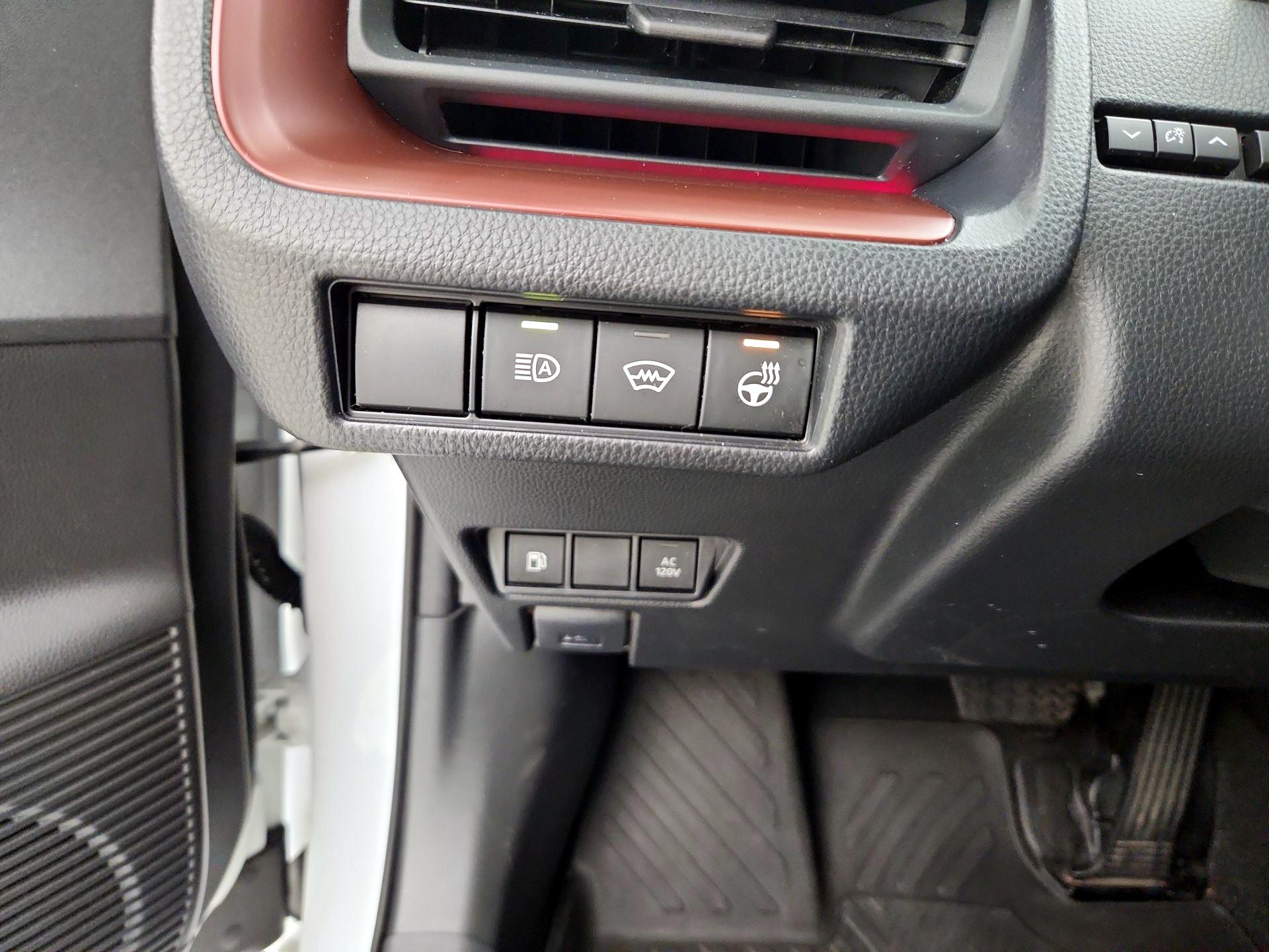 Thumbnail: 2024 Toyota Prius Prime - 13