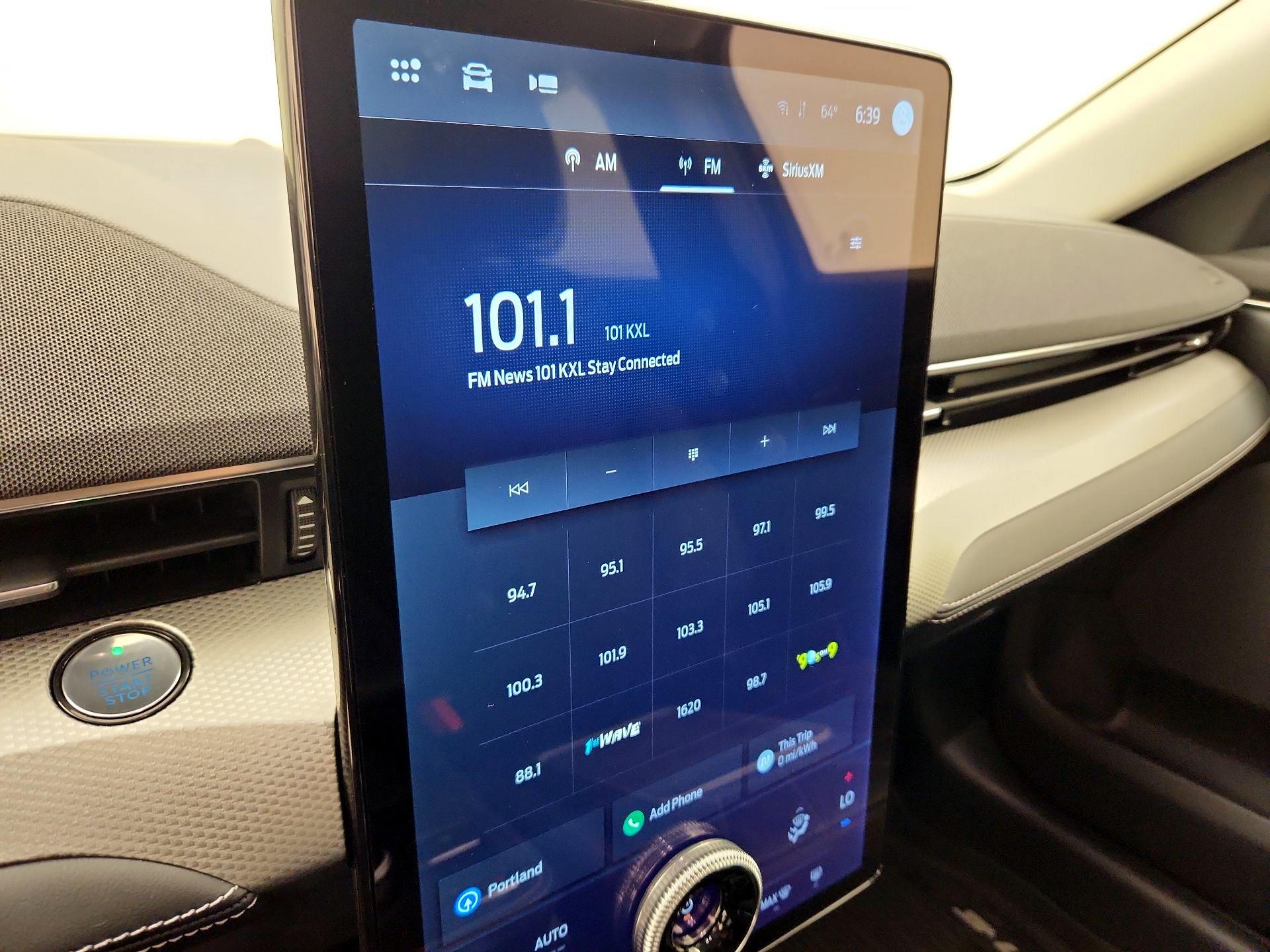 Thumbnail: 2022 Ford Mustang Mach-E - 16