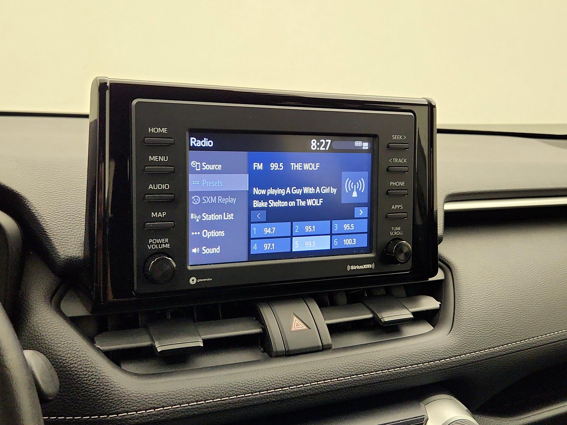 Thumbnail: 2021 Toyota RAV4 - 15