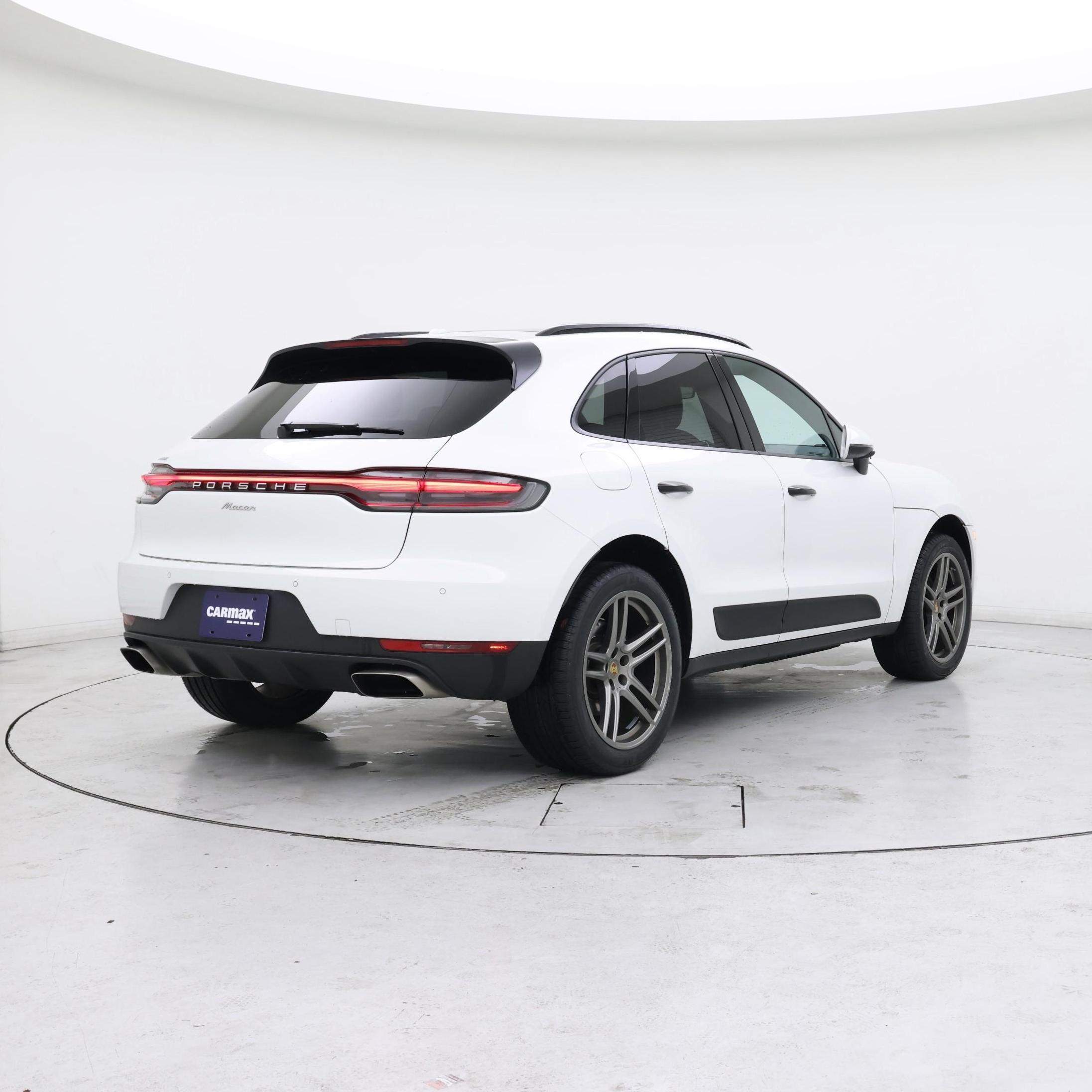 Thumbnail: 2019 Porsche Macan - 8