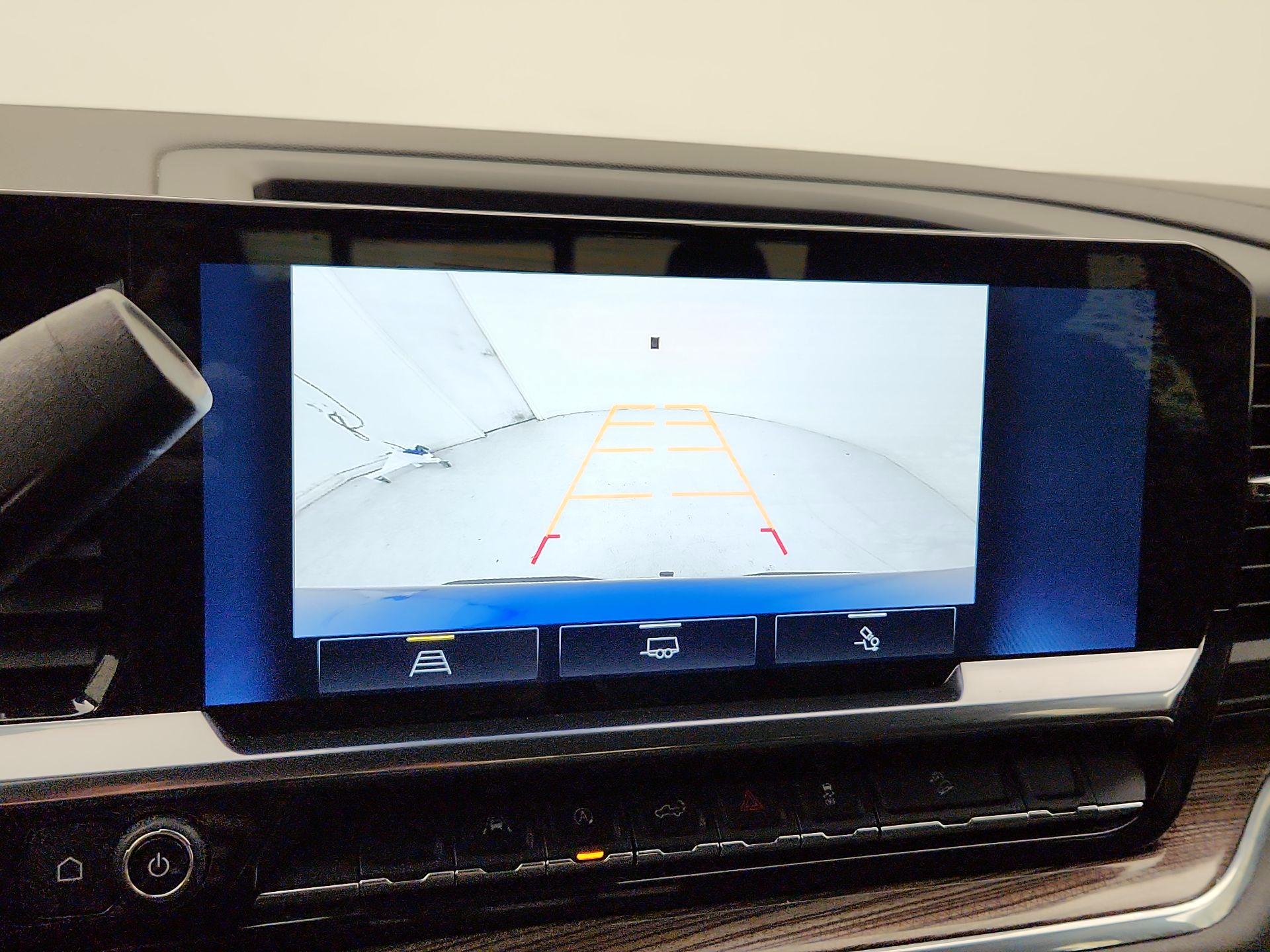 Thumbnail: 2023 Chevrolet Silverado 1500 - 14