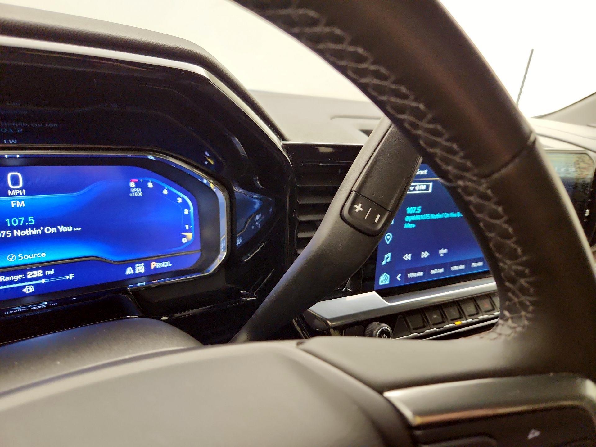 Thumbnail: 2023 Chevrolet Silverado 1500 - 17