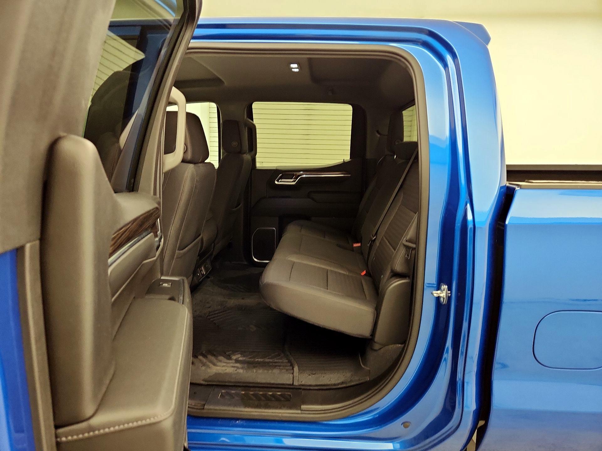 Thumbnail: 2023 Chevrolet Silverado 1500 - 19