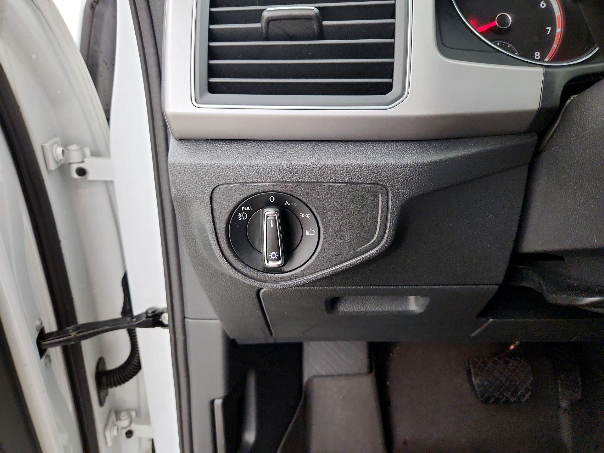 Thumbnail: 2019 Volkswagen Atlas - 13