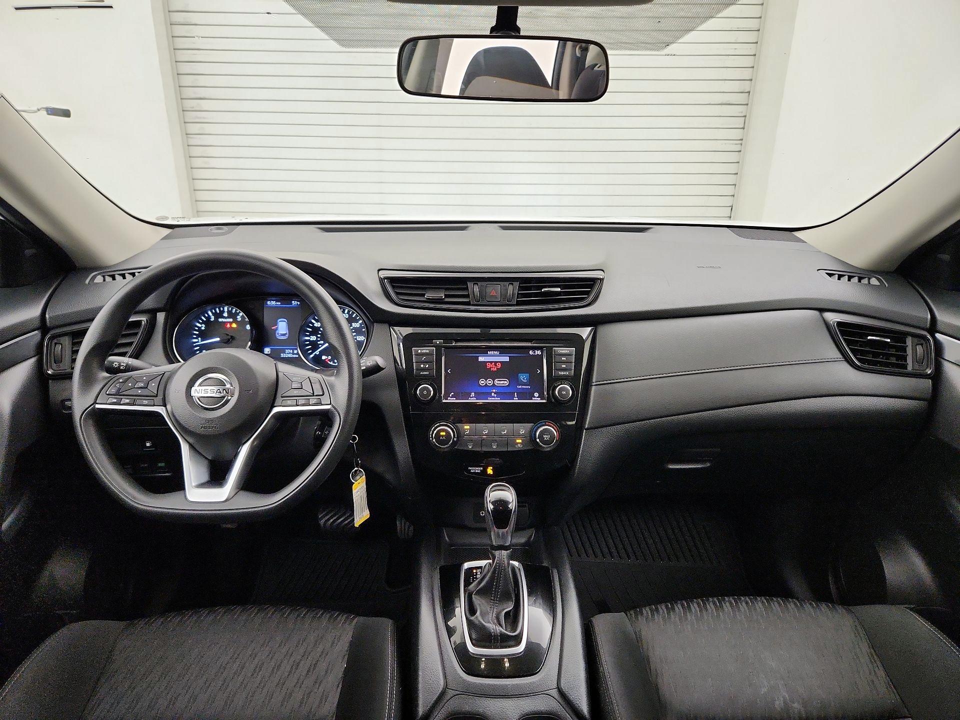 Thumbnail: 2018 Nissan Rogue - 9