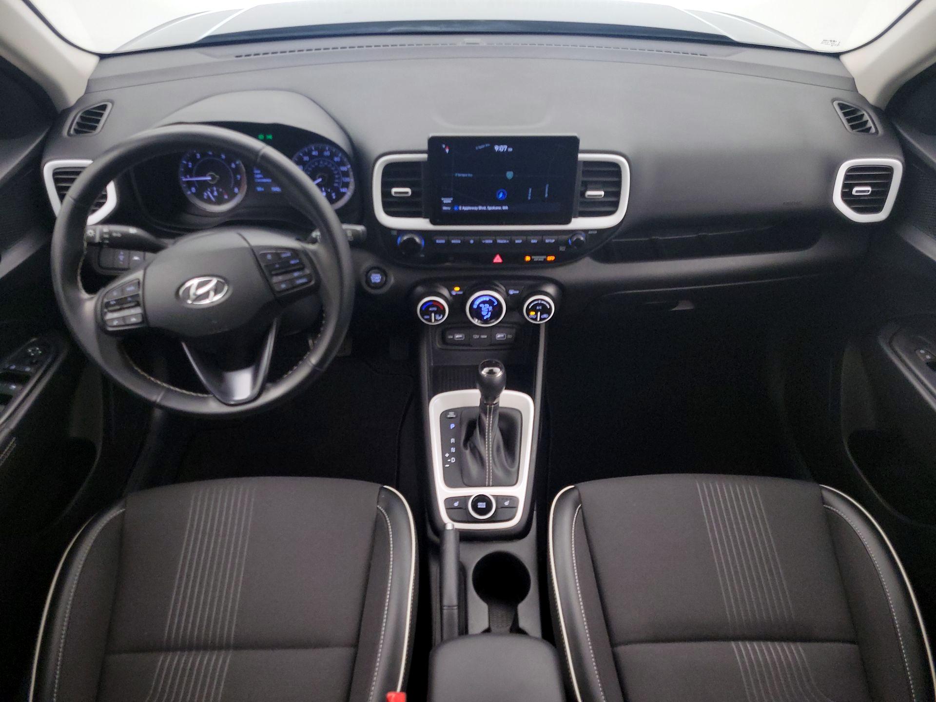 Thumbnail: 2022 Hyundai Venue - 9