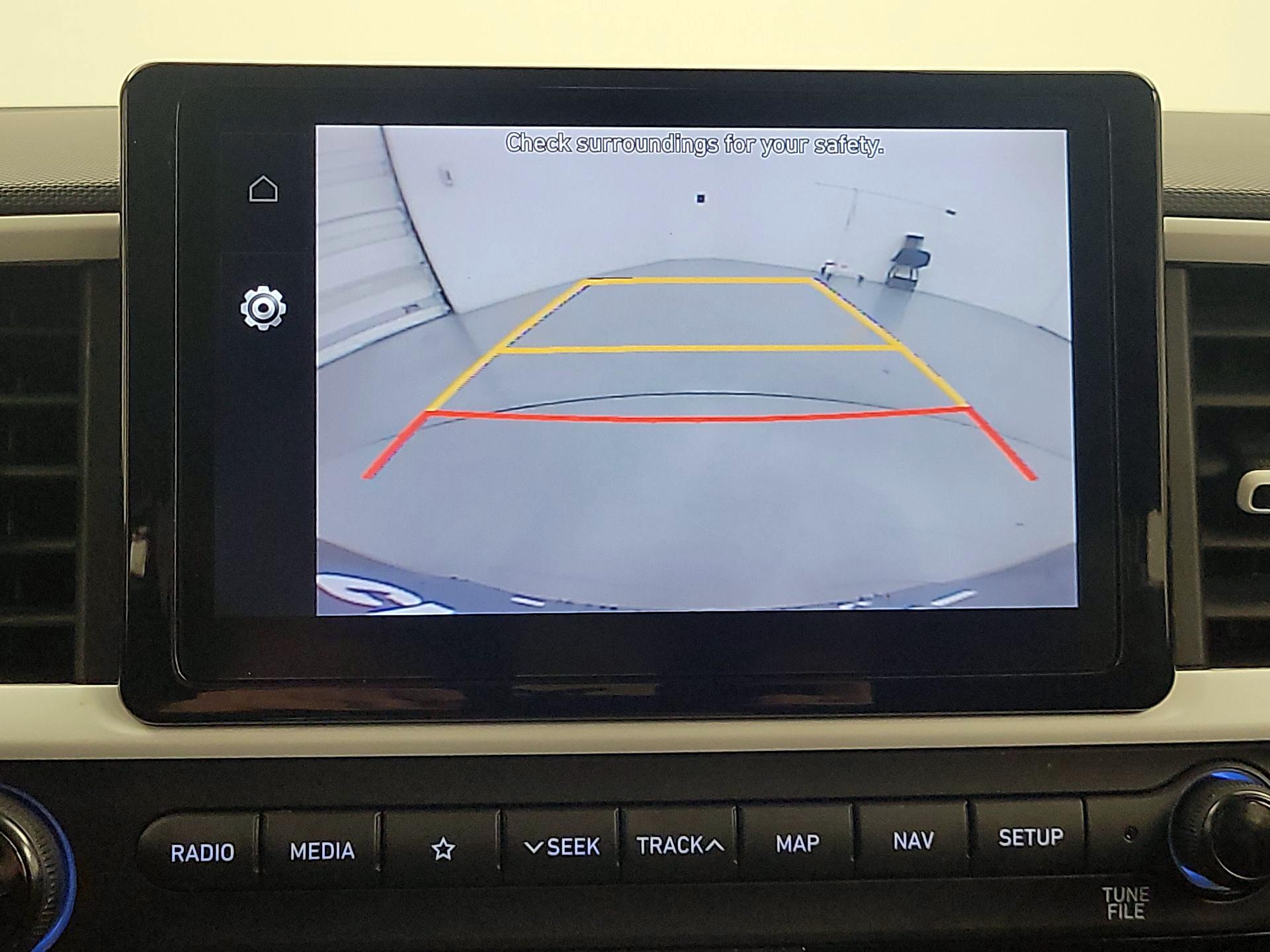 Thumbnail: 2022 Hyundai Venue - 15