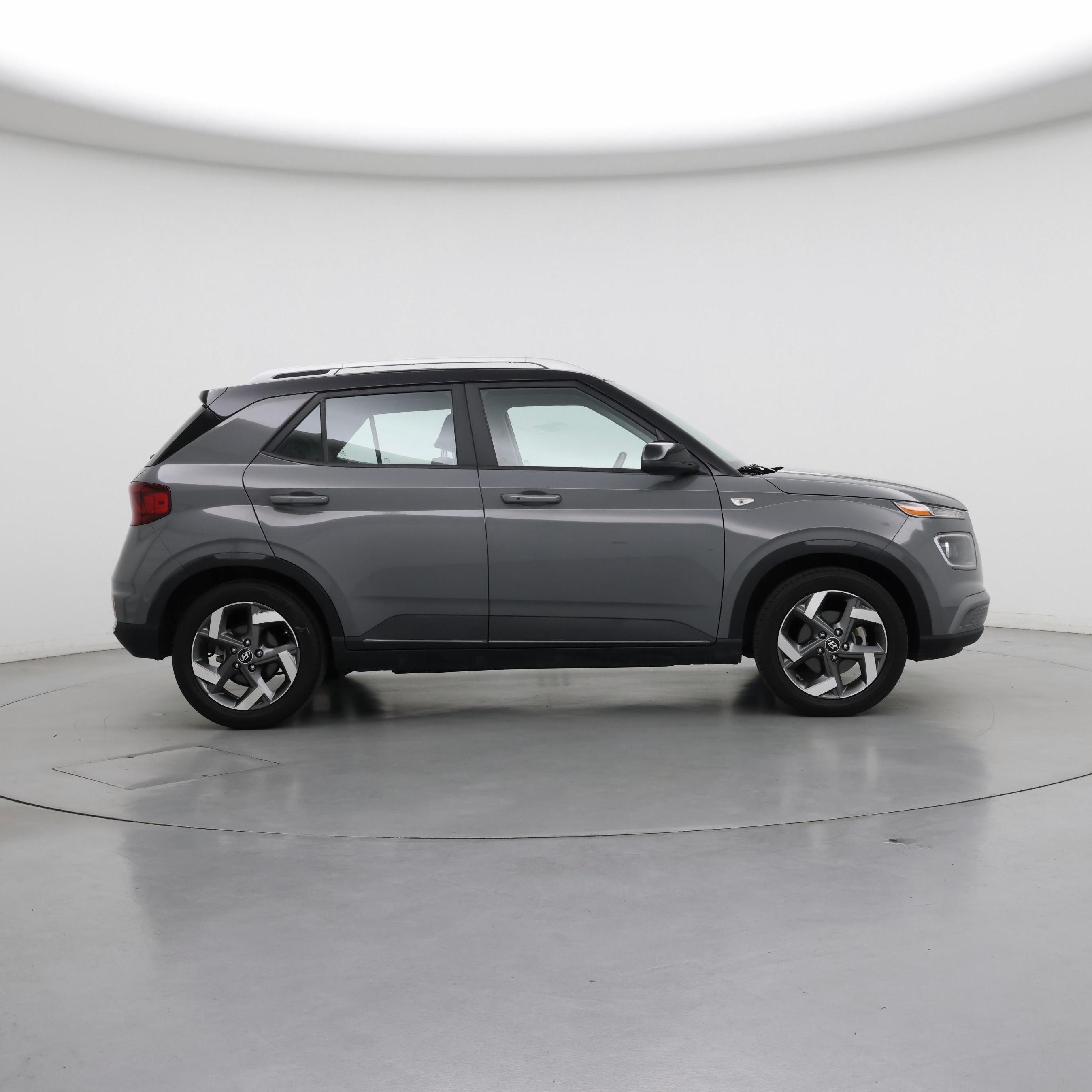 Thumbnail: 2022 Hyundai Venue - 7