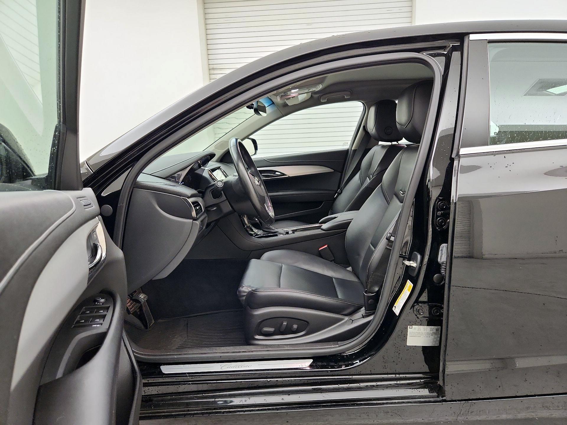 Thumbnail: 2015 Cadillac ATS - 11