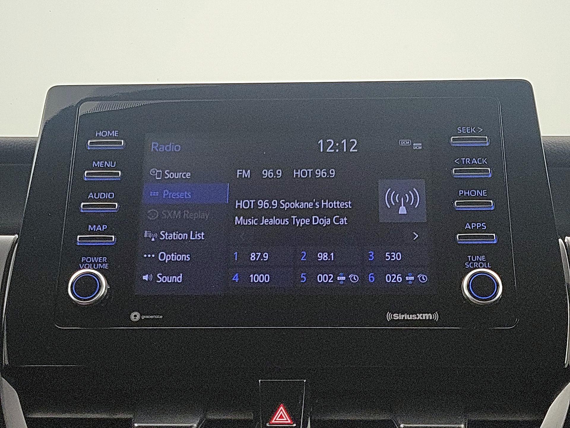 Thumbnail: 2023 Toyota Camry - 16