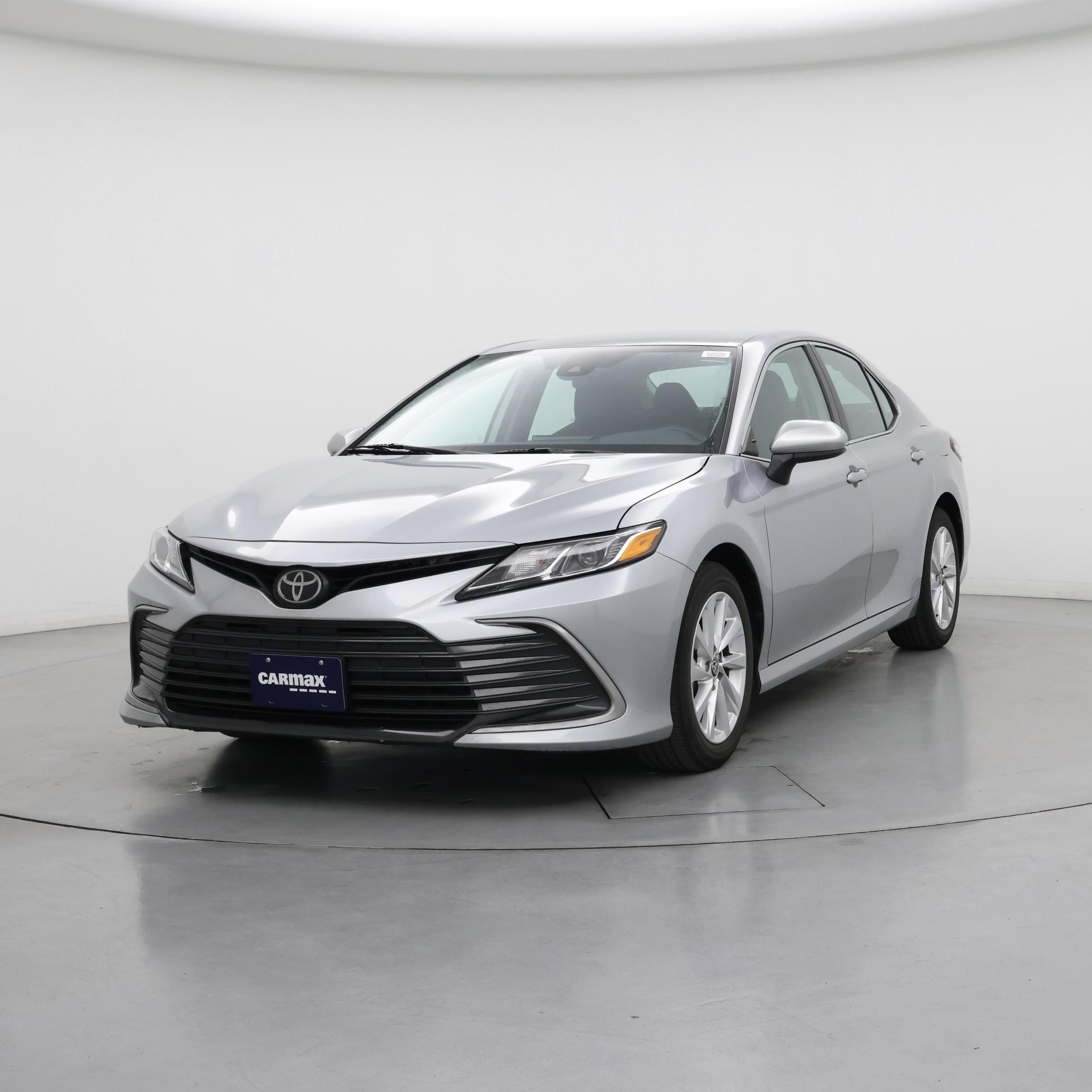 Thumbnail: 2023 Toyota Camry - 4