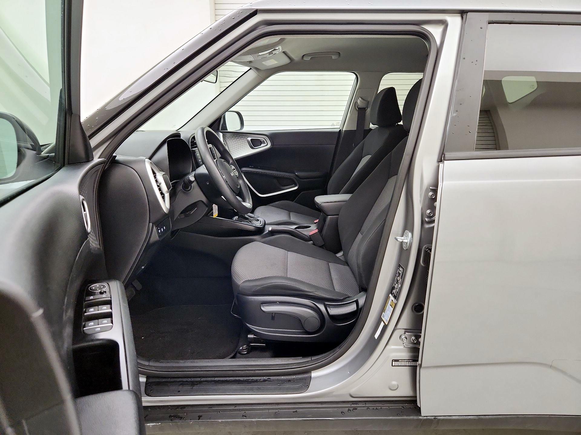 Thumbnail: 2023 Kia Soul - 11