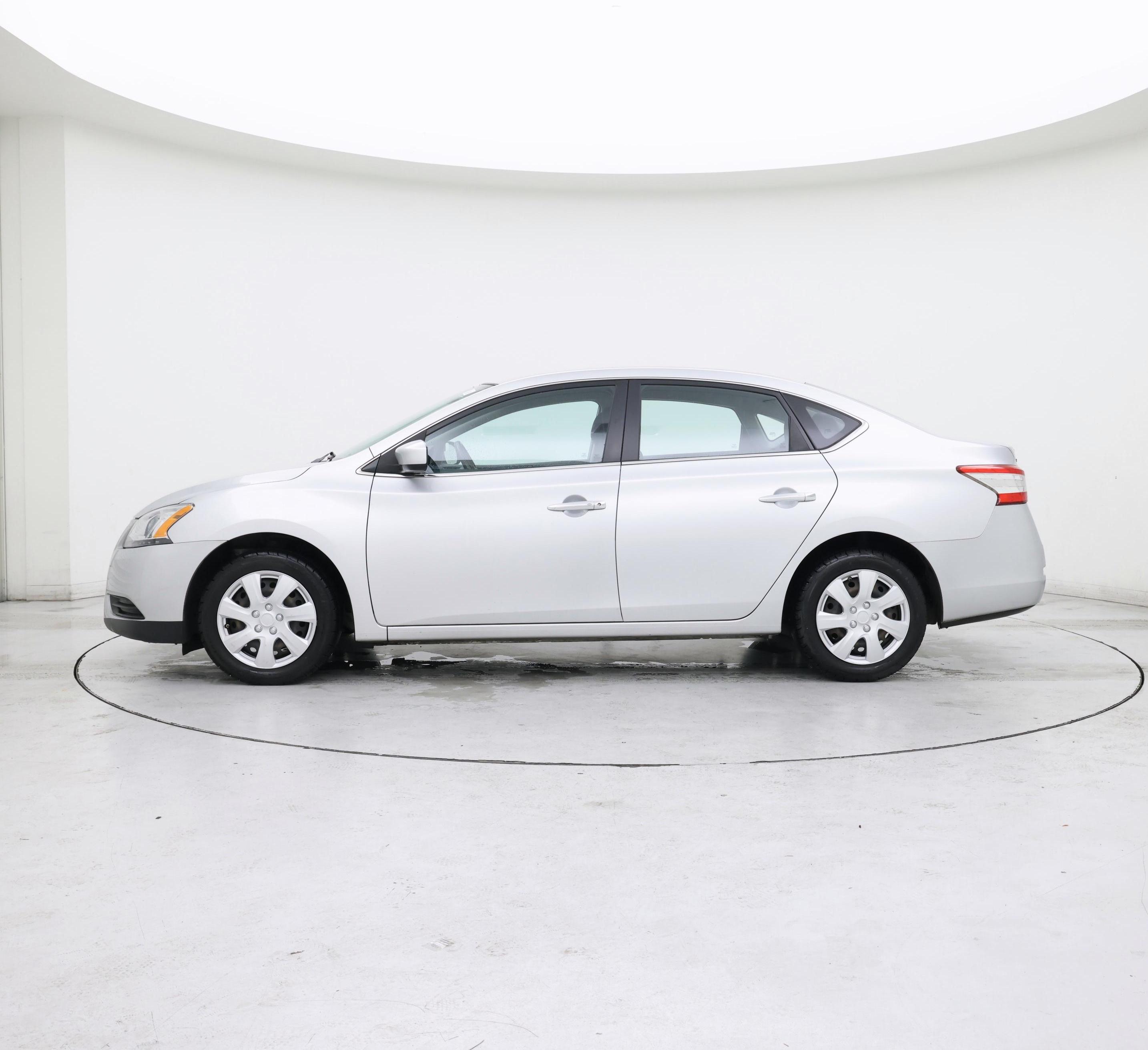 Thumbnail: 2015 Nissan Sentra - 3