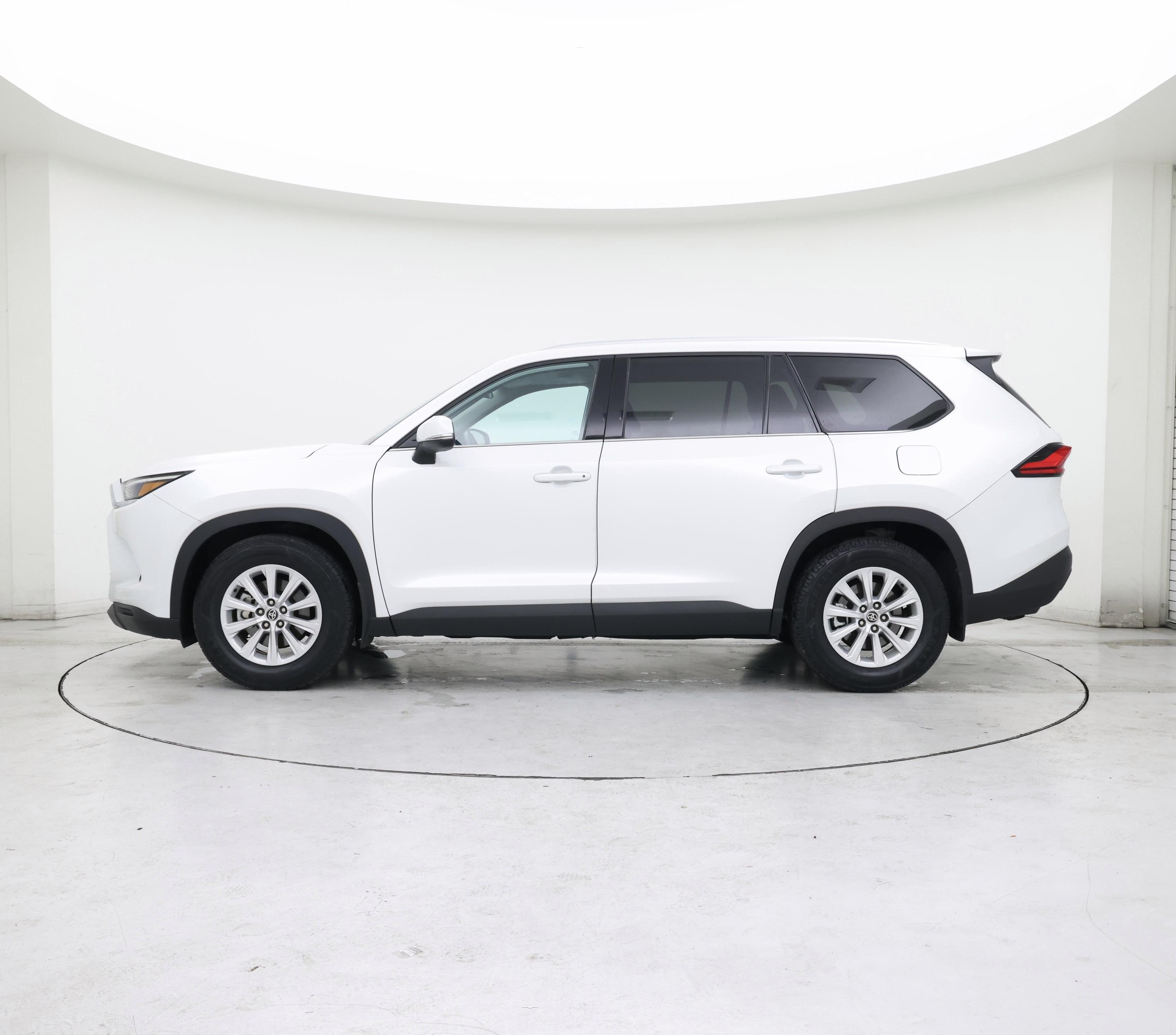 Thumbnail: 2024 Toyota Grand Highlander - 3