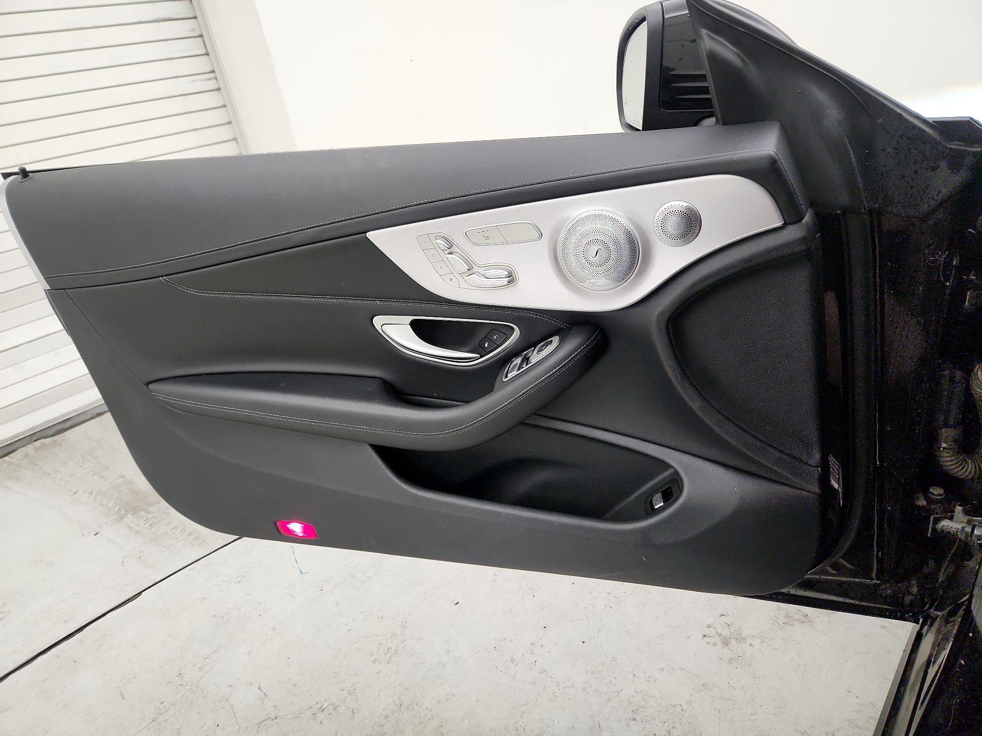 Thumbnail: 2017 Mercedes-Benz C-Class - 12