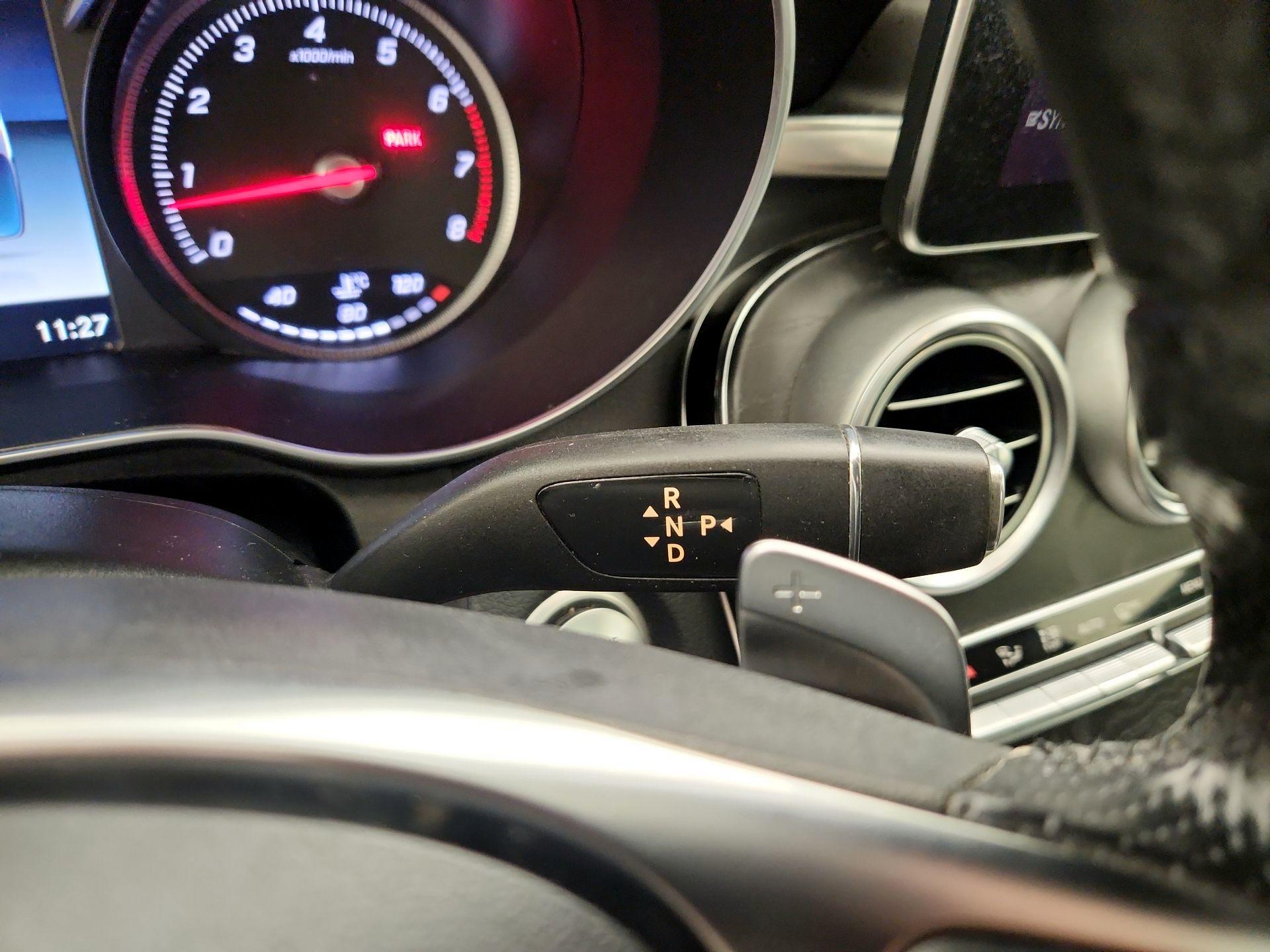 Thumbnail: 2017 Mercedes-Benz C-Class - 17