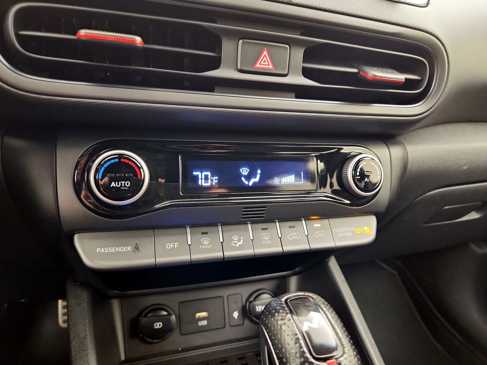 Thumbnail: 2022 Hyundai Kona - 17