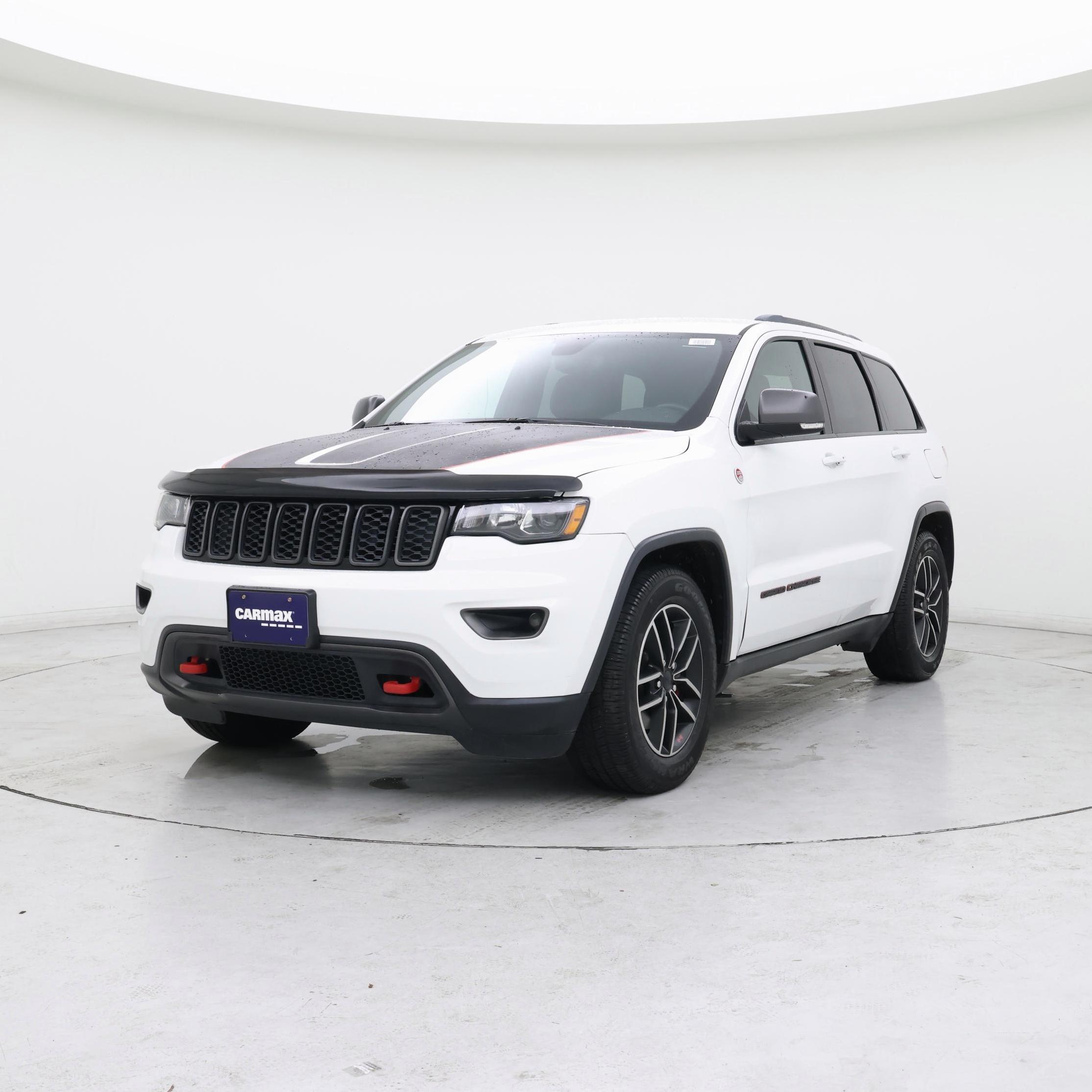 Thumbnail: 2019 Jeep Grand Cherokee - 4