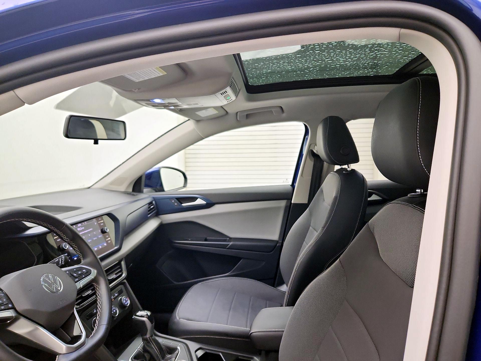 Thumbnail: 2022 Volkswagen Taos - 19