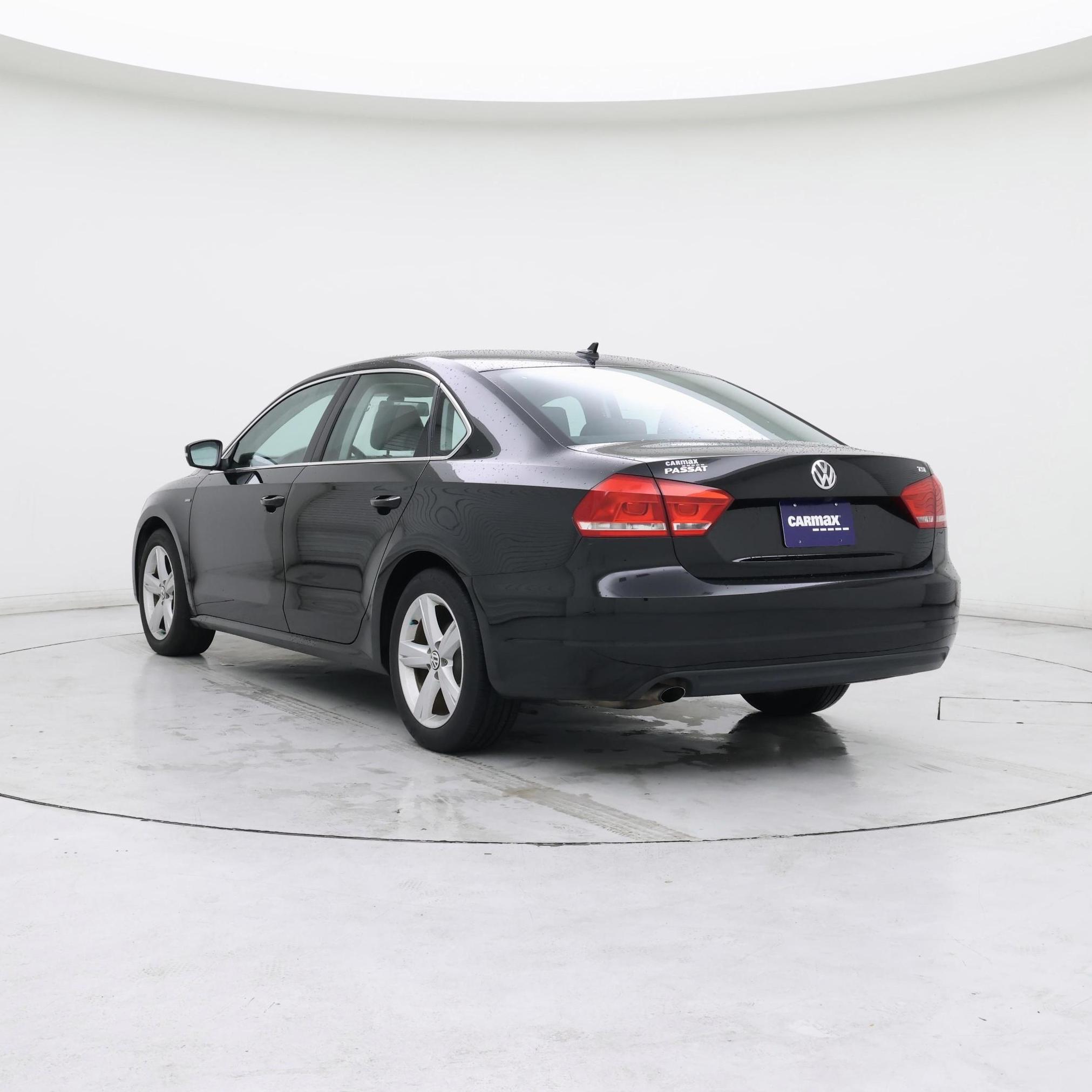 Thumbnail: 2015 Volkswagen Passat - 2