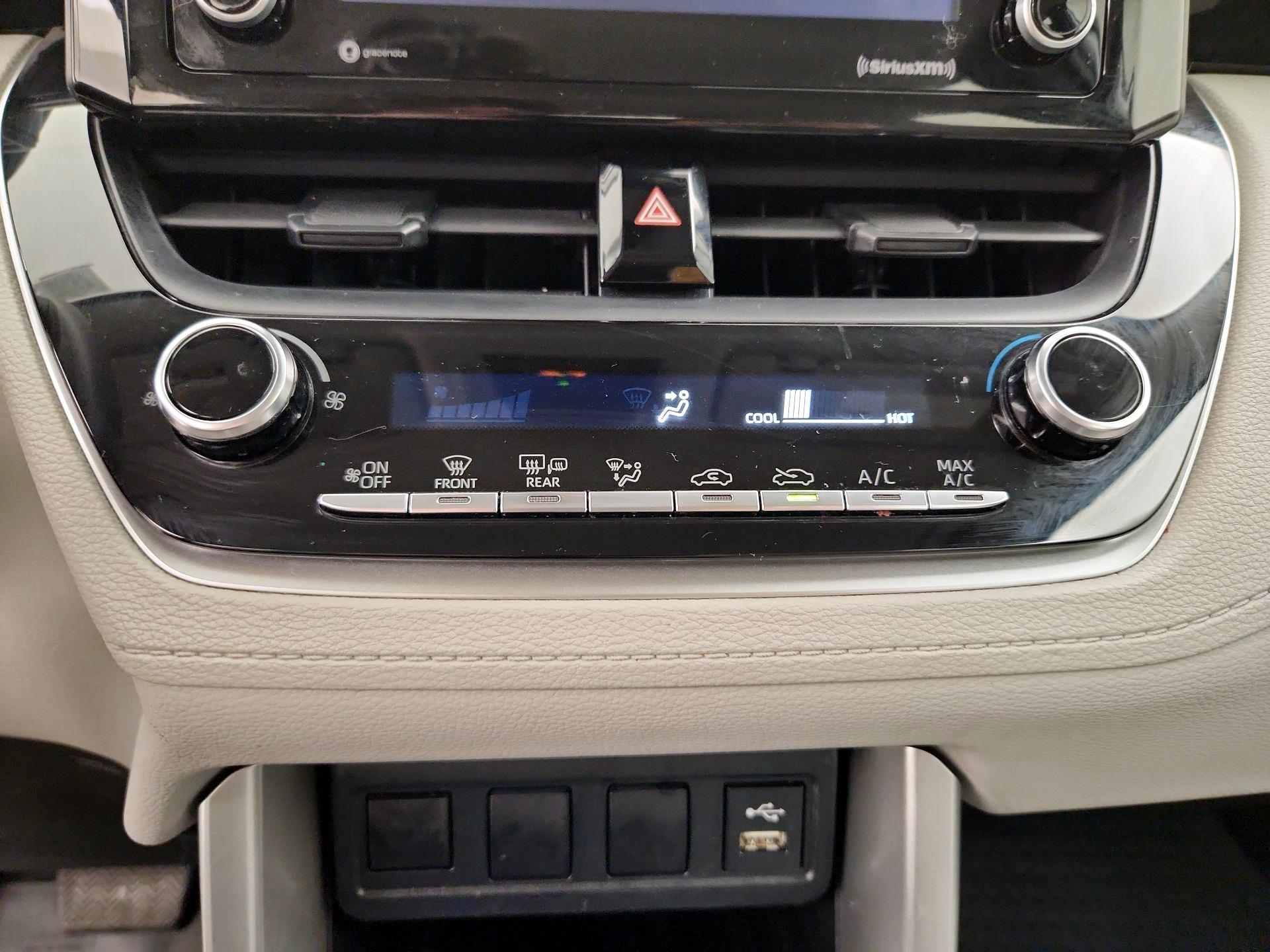 Thumbnail: 2022 Toyota Corolla Cross - 16