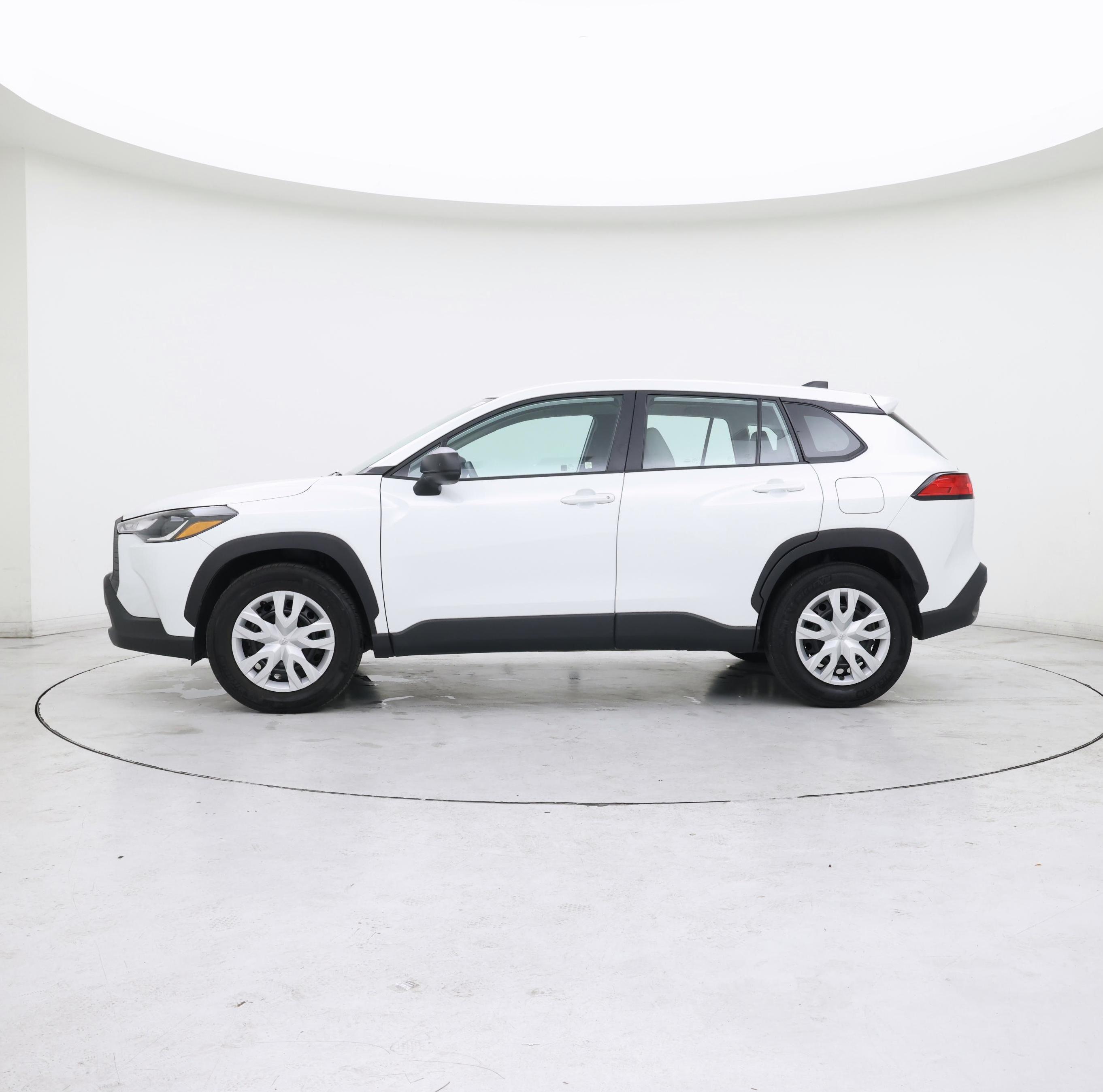 Thumbnail: 2022 Toyota Corolla Cross - 3