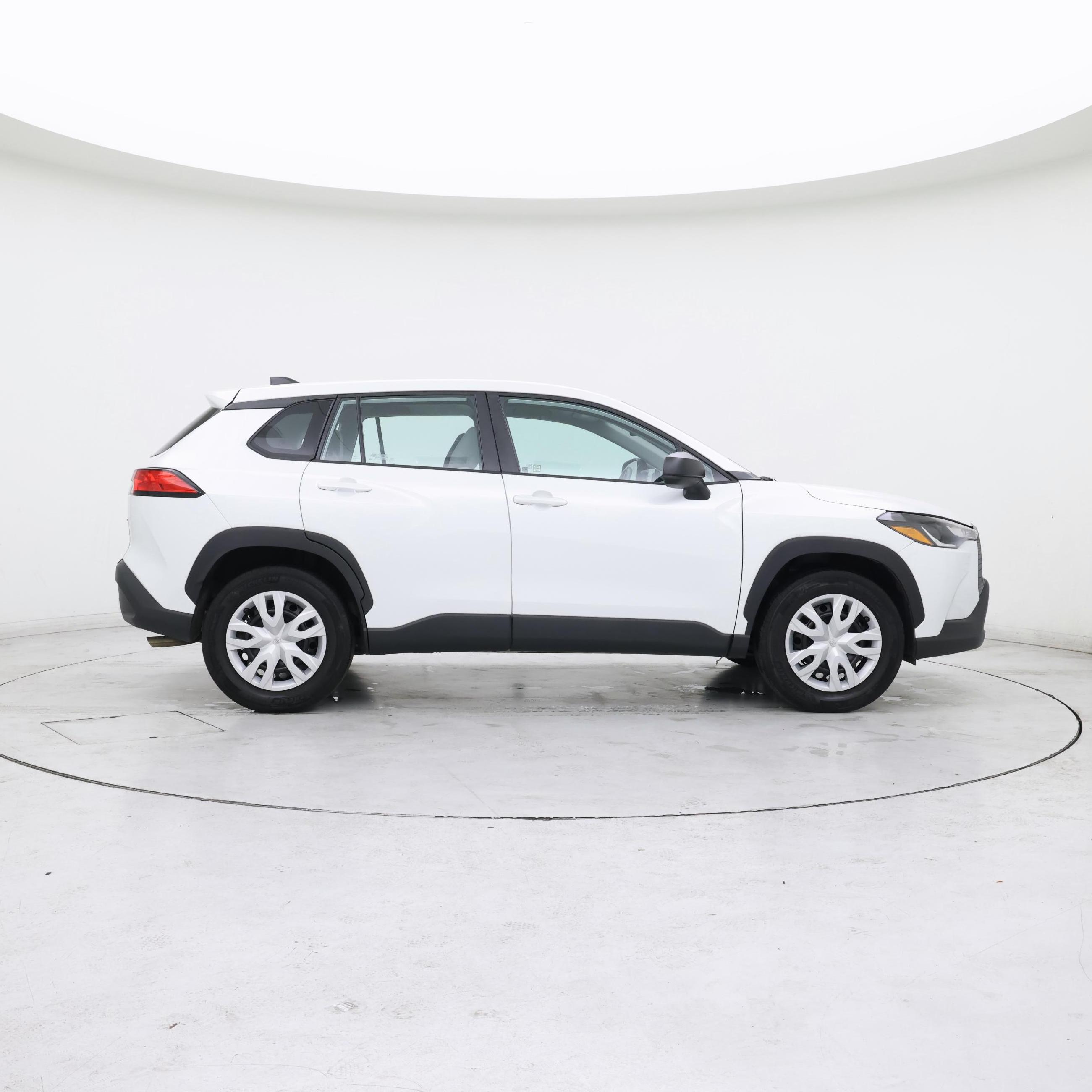 Thumbnail: 2022 Toyota Corolla Cross - 7