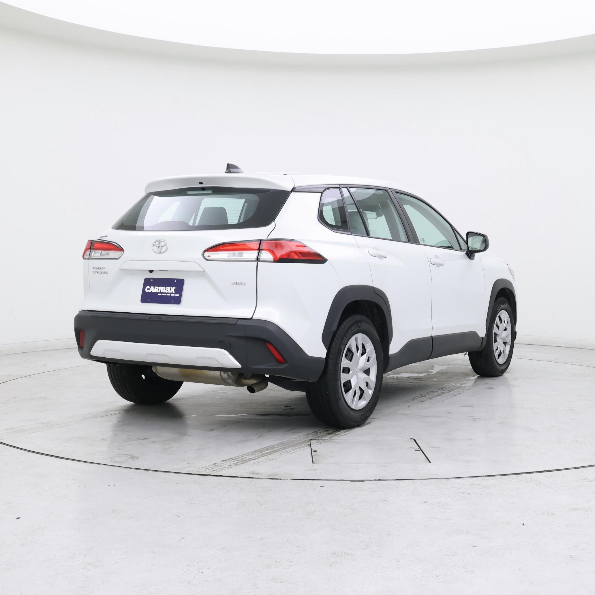 Thumbnail: 2022 Toyota Corolla Cross - 8