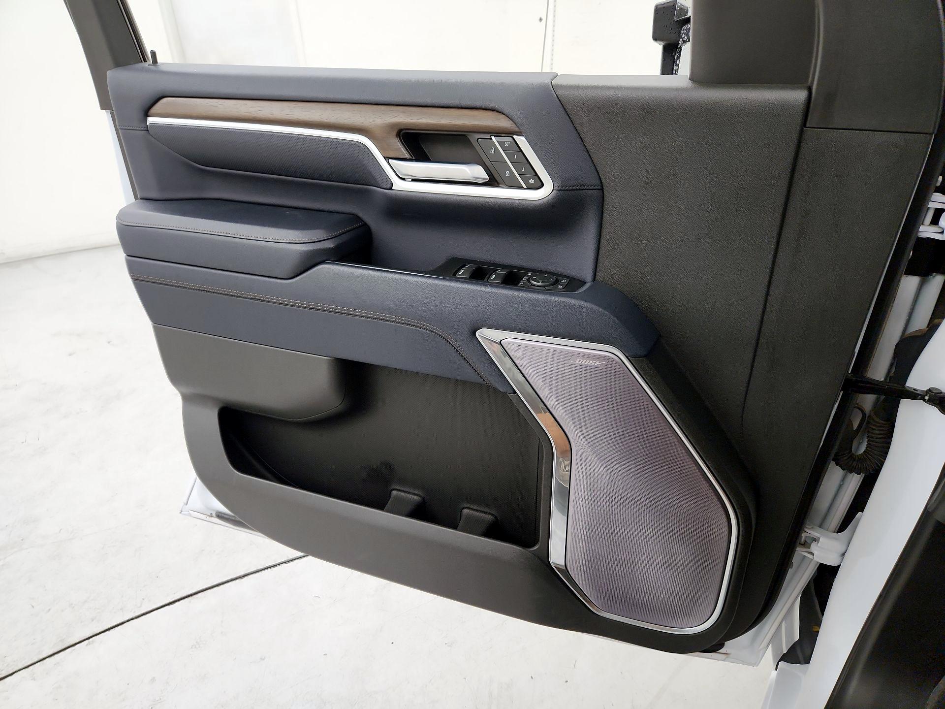 Thumbnail: 2024 Chevrolet Silverado 2500 - 12