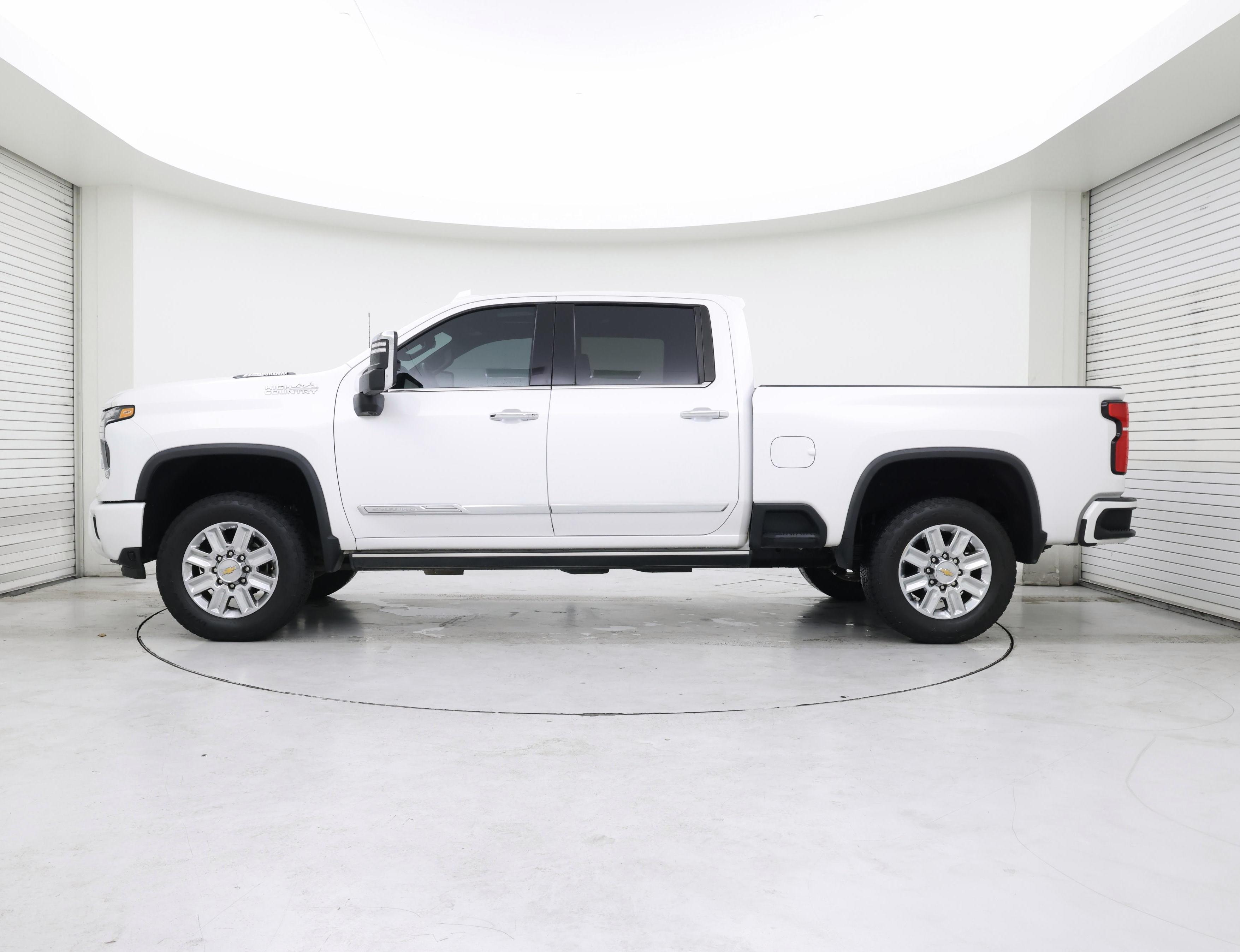 Thumbnail: 2024 Chevrolet Silverado 2500 - 3