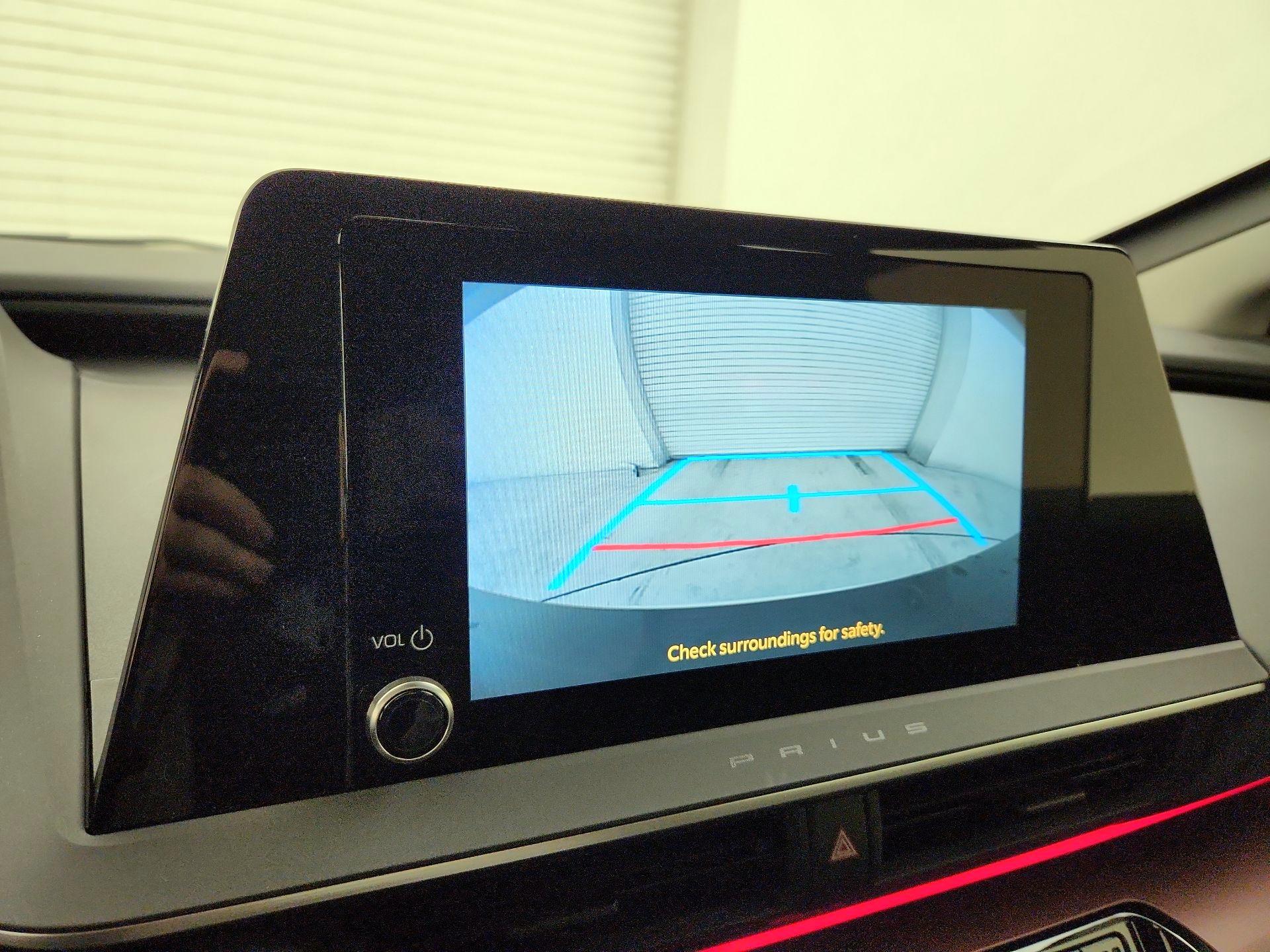 Thumbnail: 2024 Toyota Prius Prime - 14