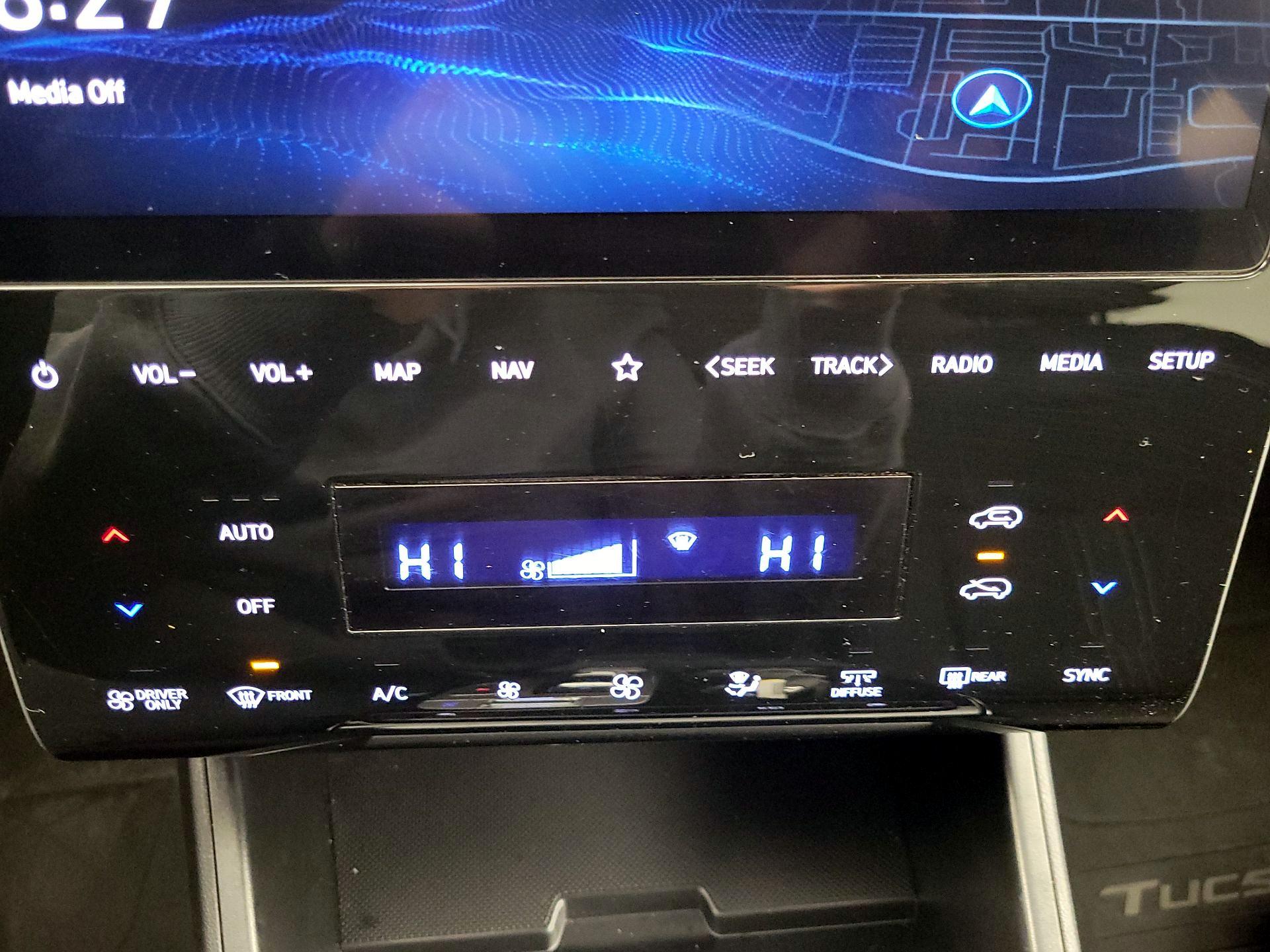 Thumbnail: 2024 Hyundai Tucson - 17