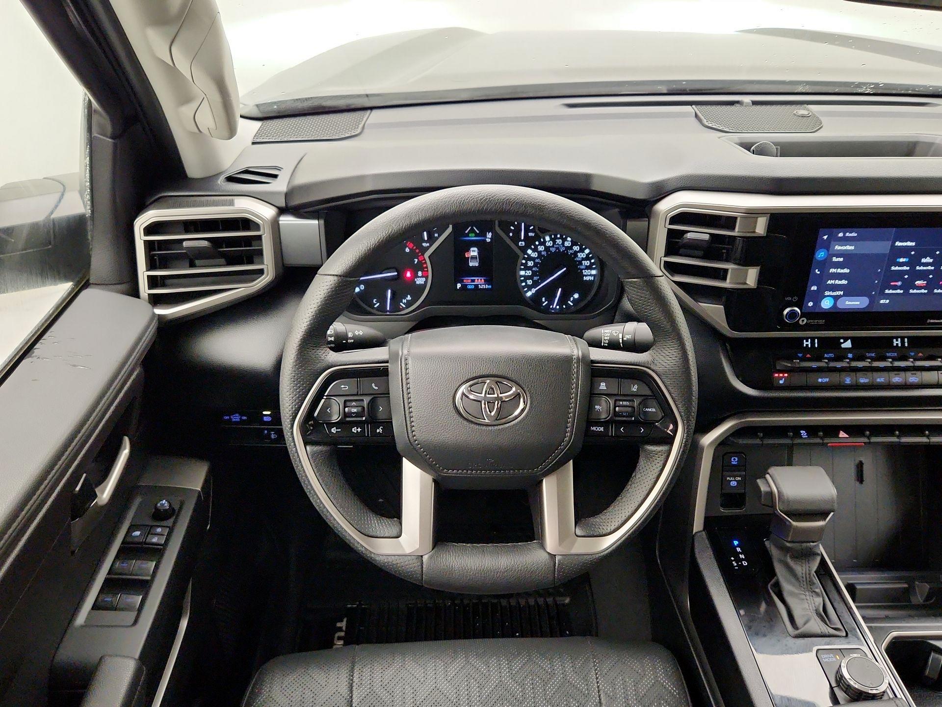 Thumbnail: 2022 Toyota Tundra - 10