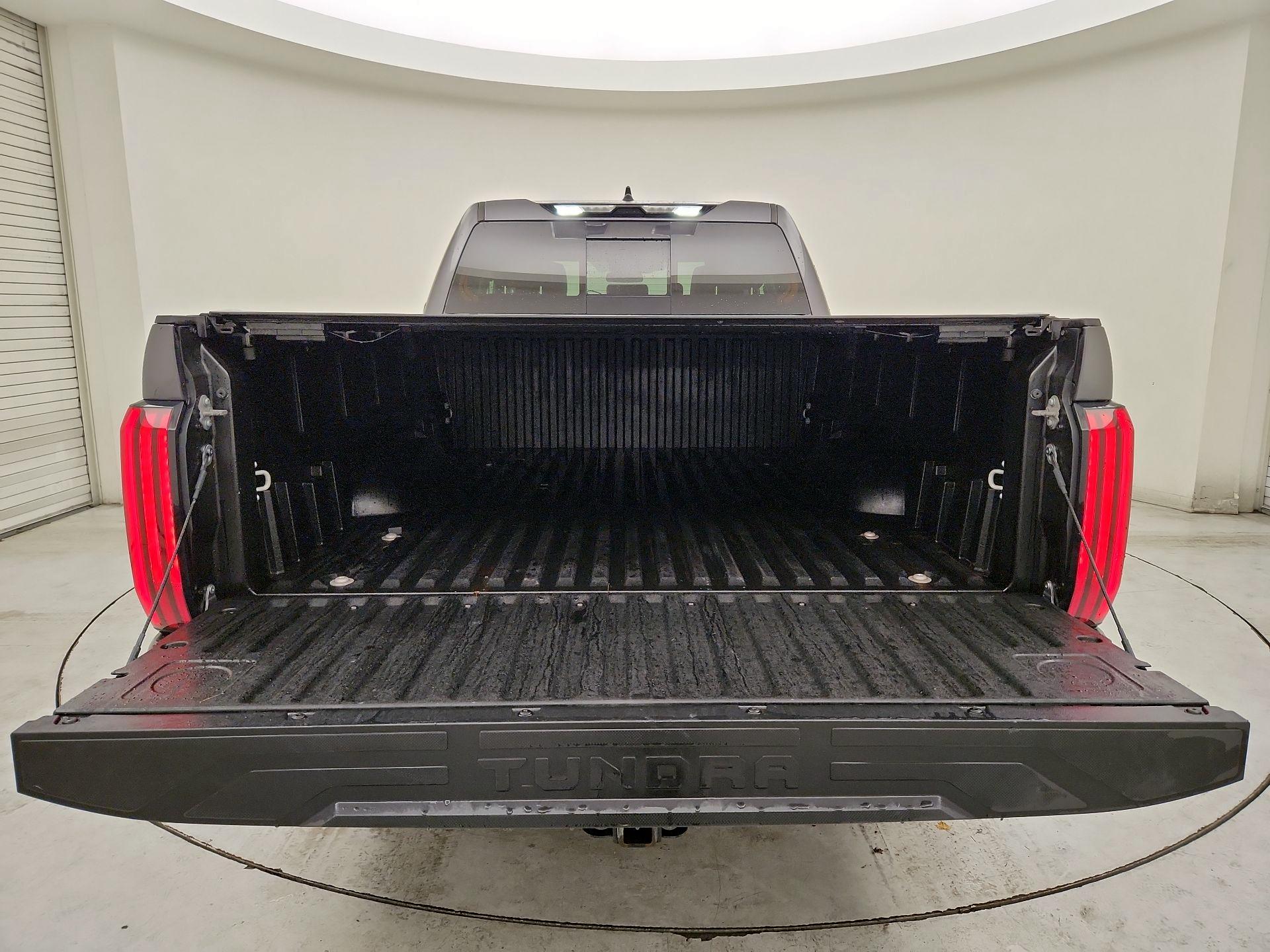 Thumbnail: 2022 Toyota Tundra - 20