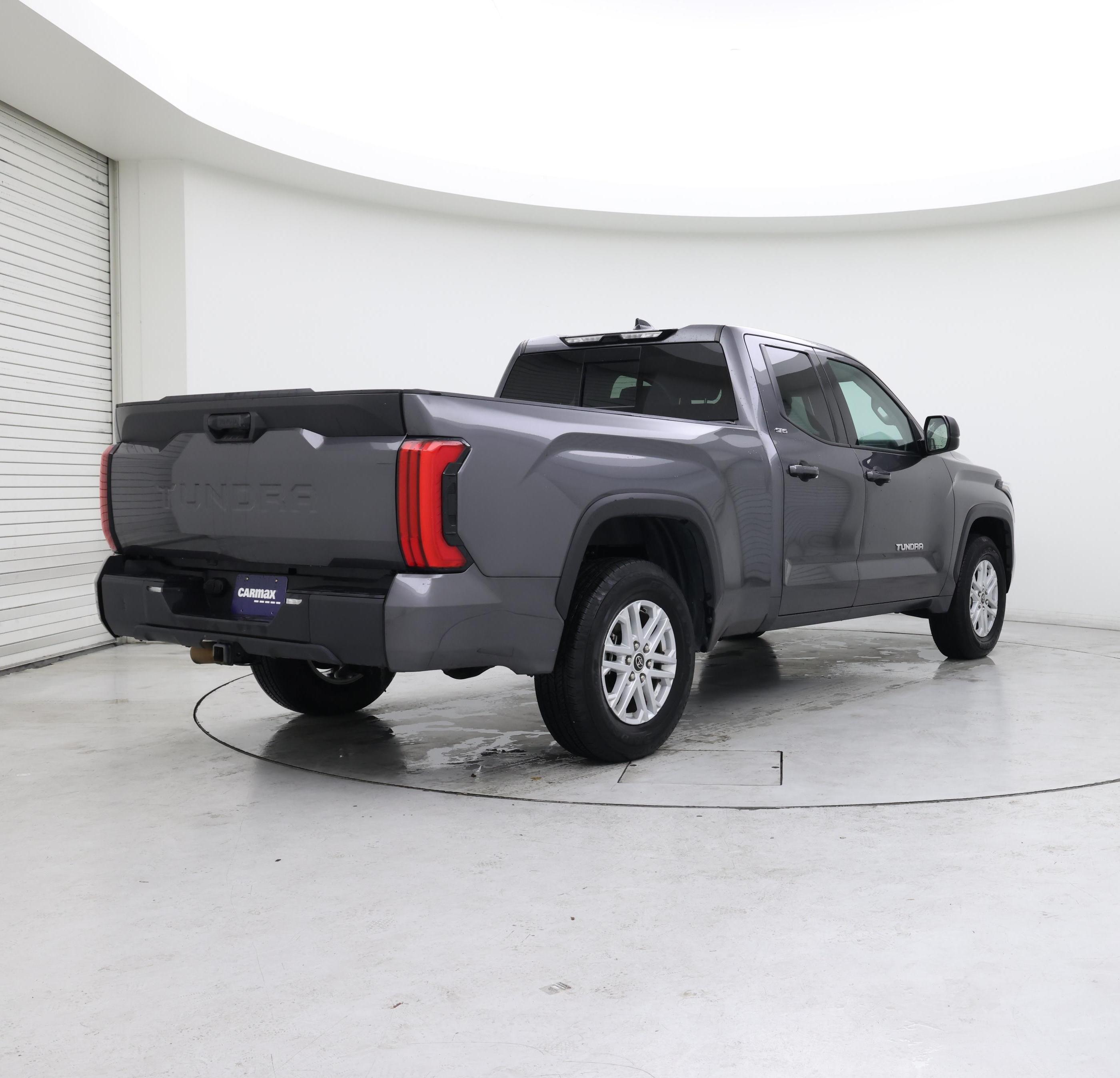 Thumbnail: 2022 Toyota Tundra - 8