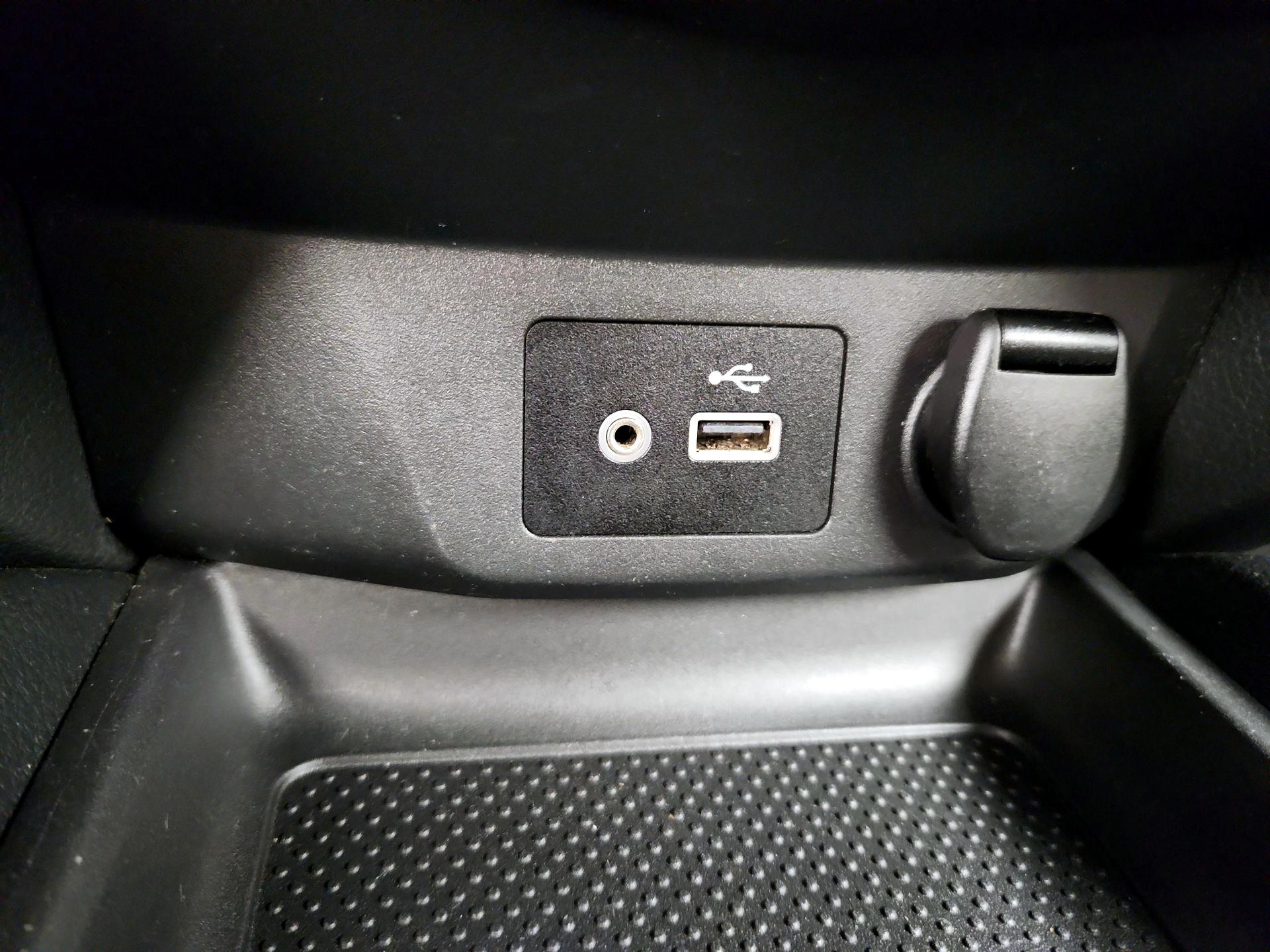 Thumbnail: 2020 Nissan Rogue - 18