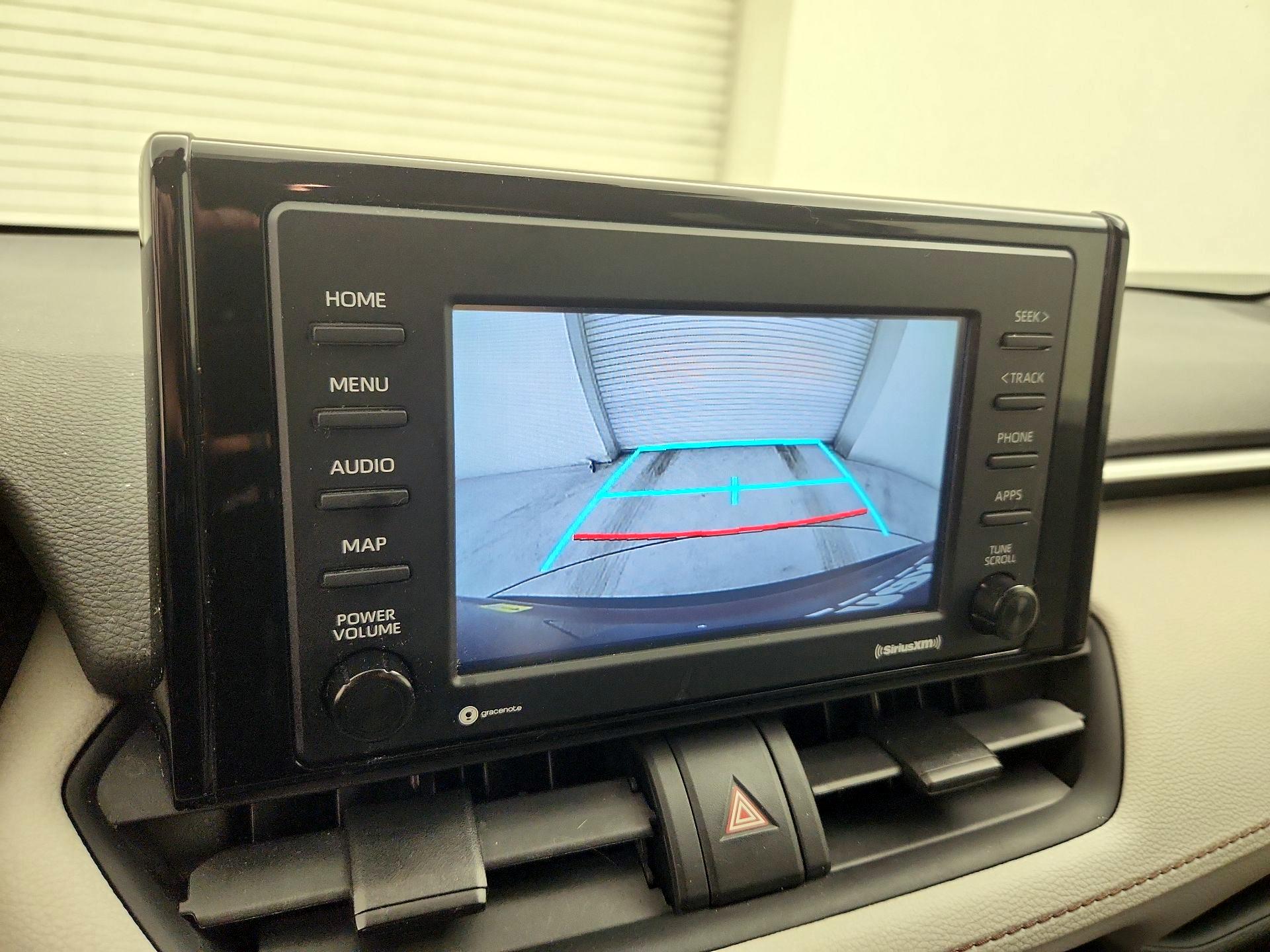 Thumbnail: 2020 Toyota RAV4 - 14