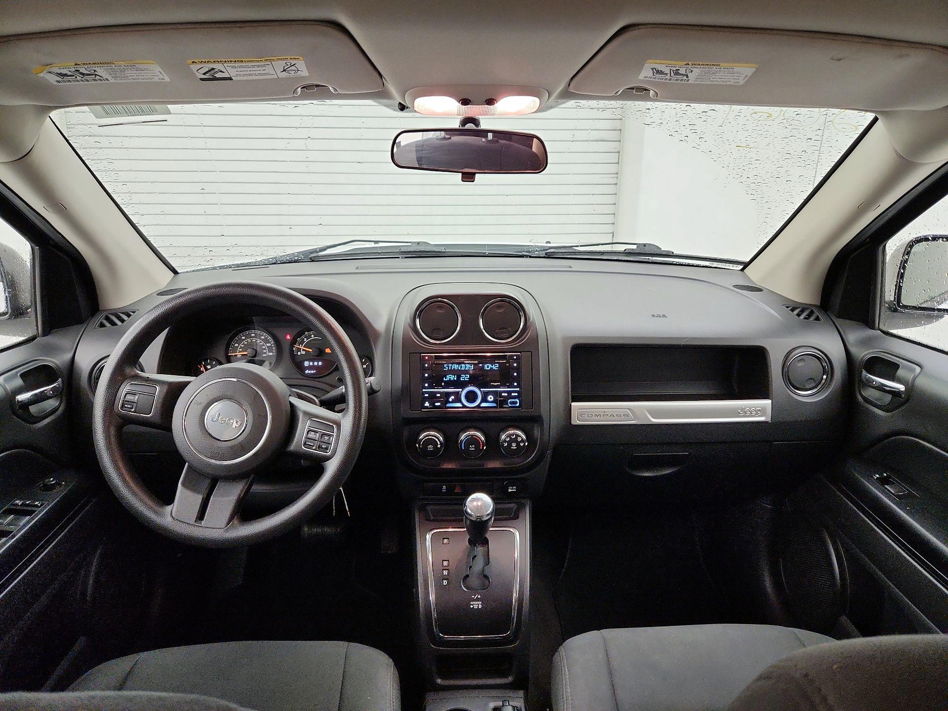 Thumbnail: 2014 Jeep Compass - 9