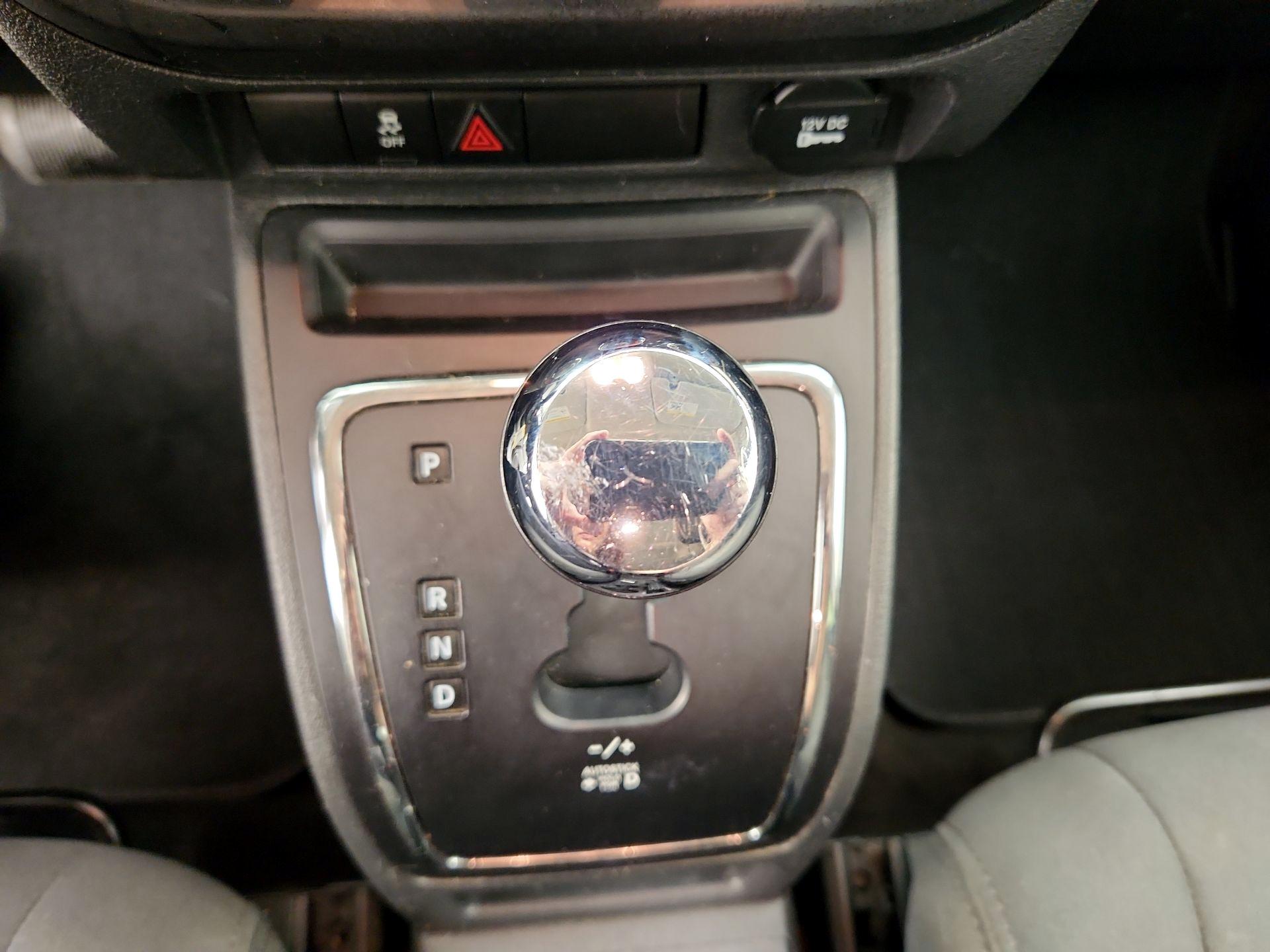 Thumbnail: 2014 Jeep Compass - 15