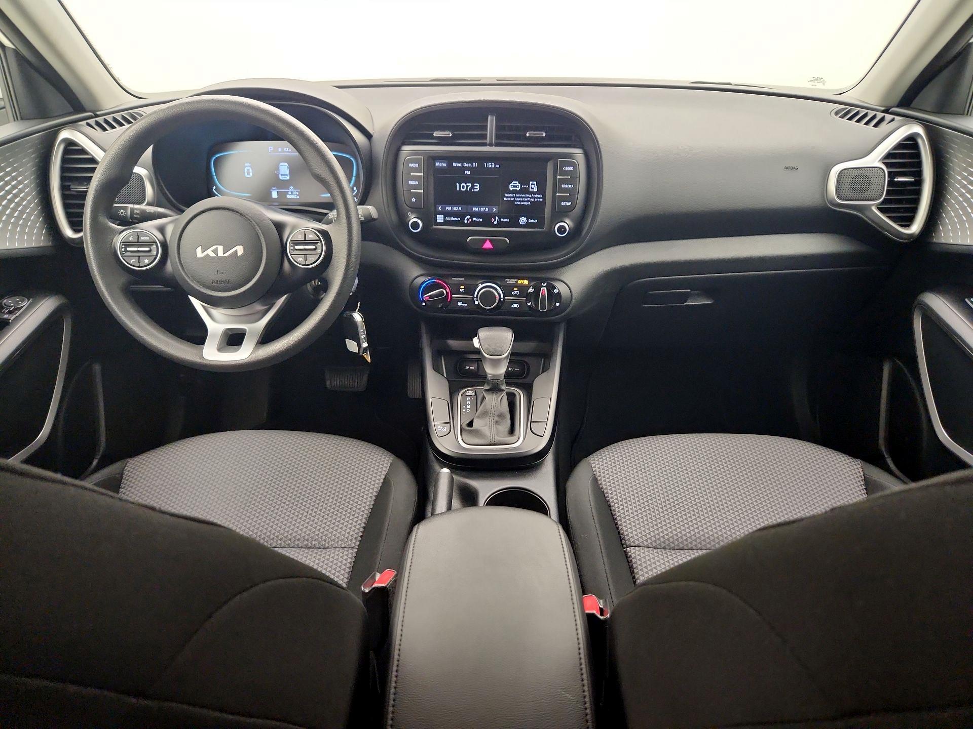 Thumbnail: 2023 Kia Soul - 9