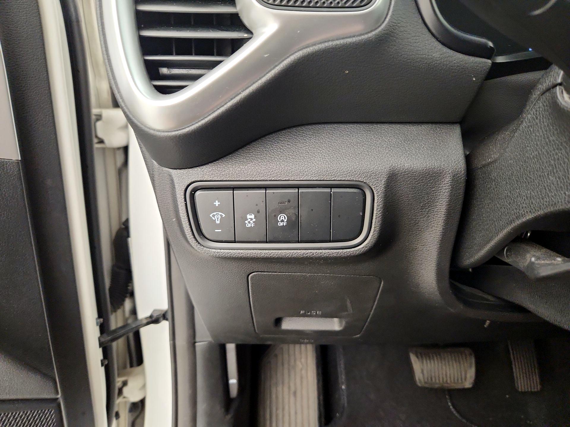 Thumbnail: 2023 Kia Soul - 13